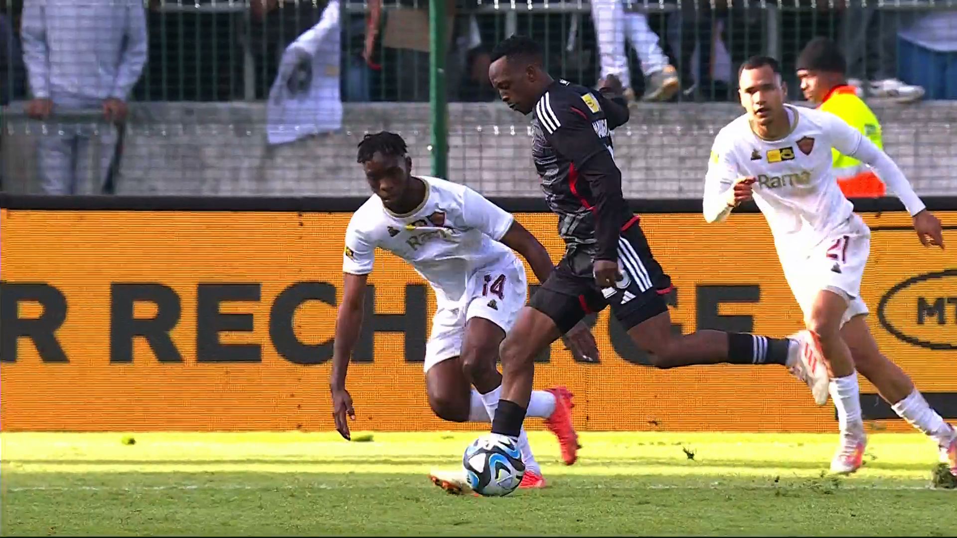 Stellenbosch FC v Orlando  Pirates | Extended Highlights | MTN 8