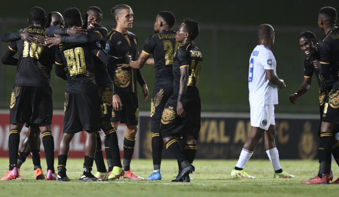 Chiefs' 30 shots at goal pays off in the end to take down 10-man Maritzburg  in extra time