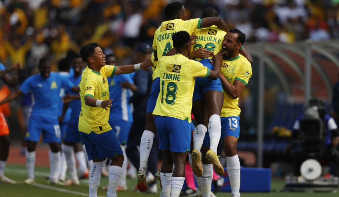 Kaizer Chiefs vs Mamelodi Sundowns Preview: Kick-off time, TV channel &  squad