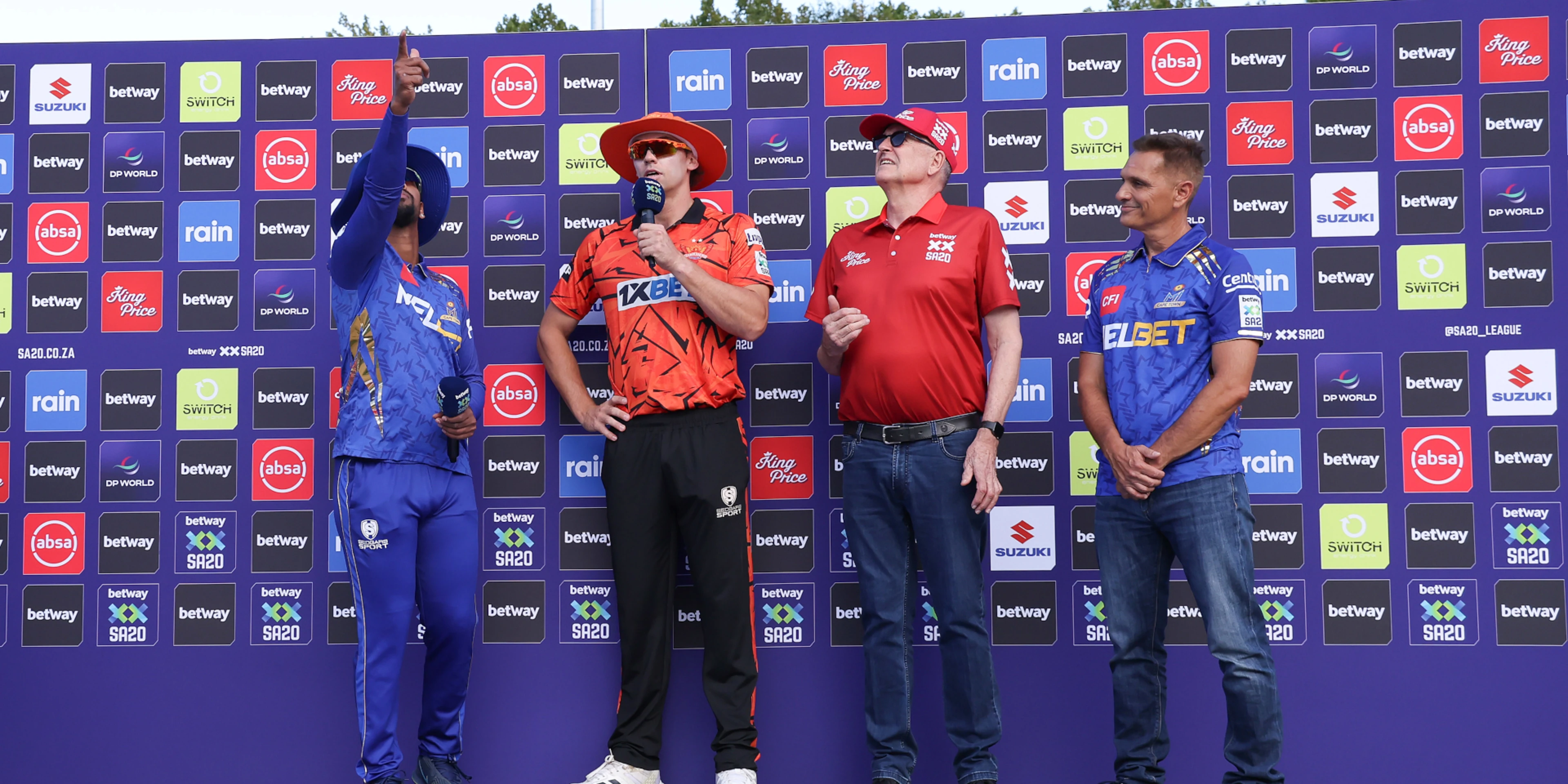 Sunrisers win the toss and bowl first against MI Cape Town