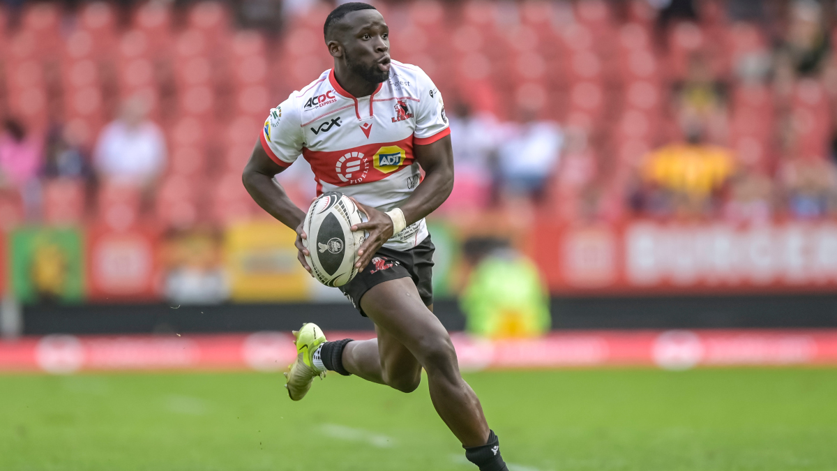 Mpeku beats out Davids for wing spot v Bulls