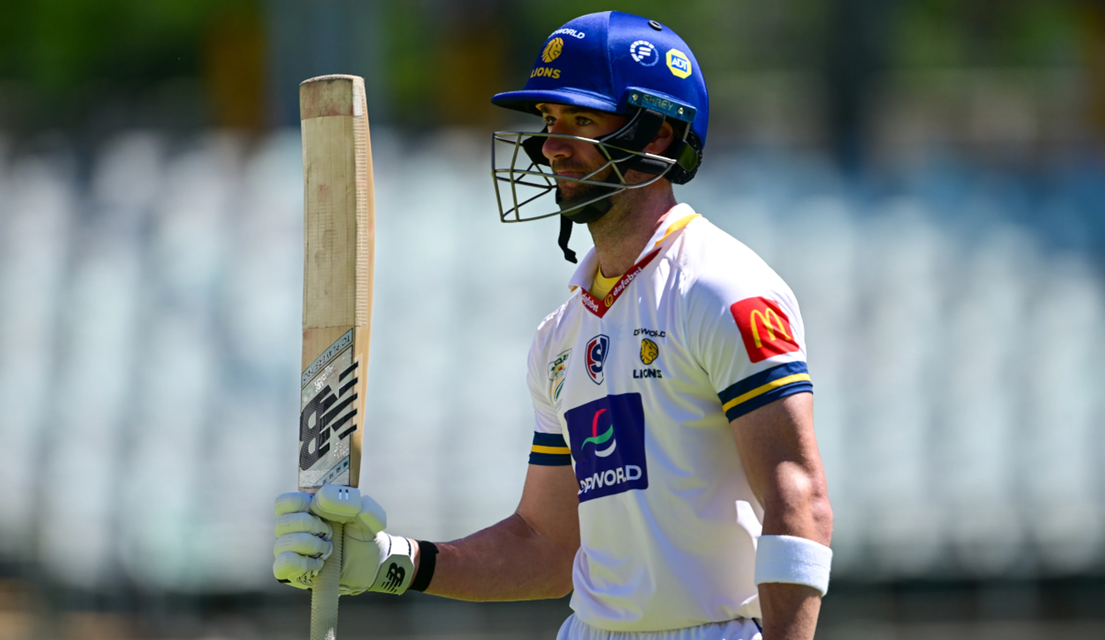 DAY 3 WRAP: Esterhuizen, Potgieter pulverise Dolphins’ bowlers for national record