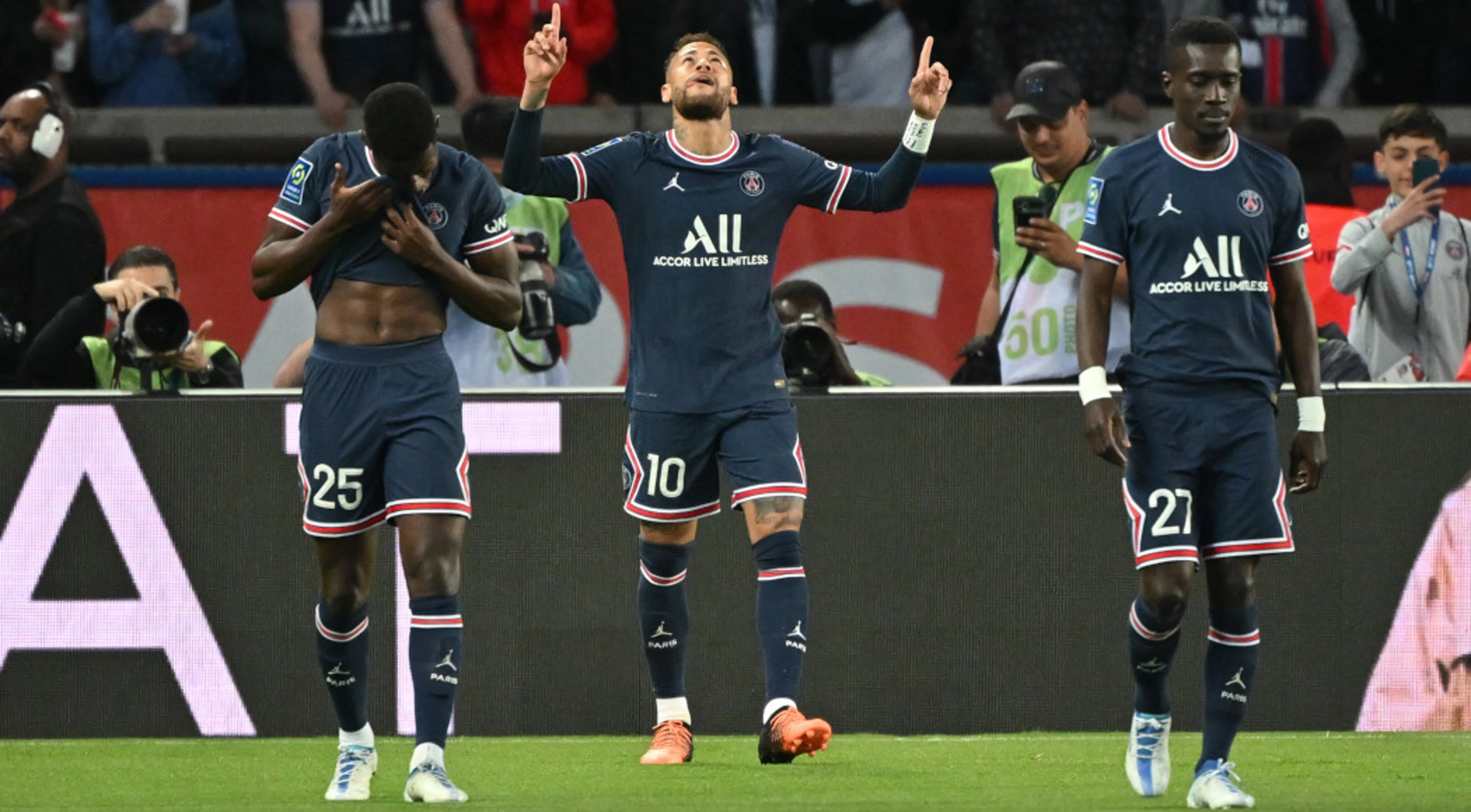 PSG on brink of French title after beating Marseille