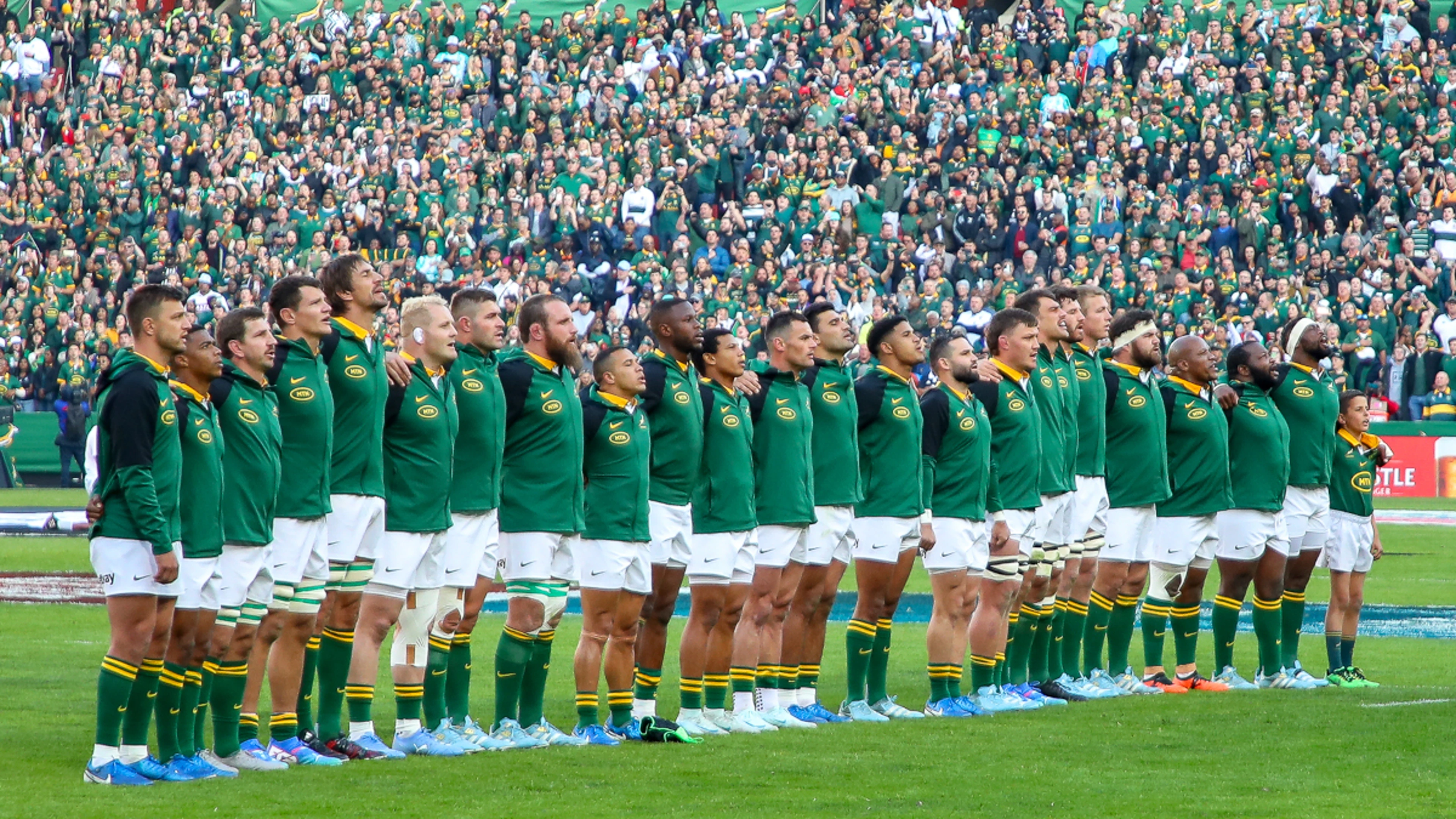 STRIKING IT RICH: Spectacular surfing at Supertubes before the Boks