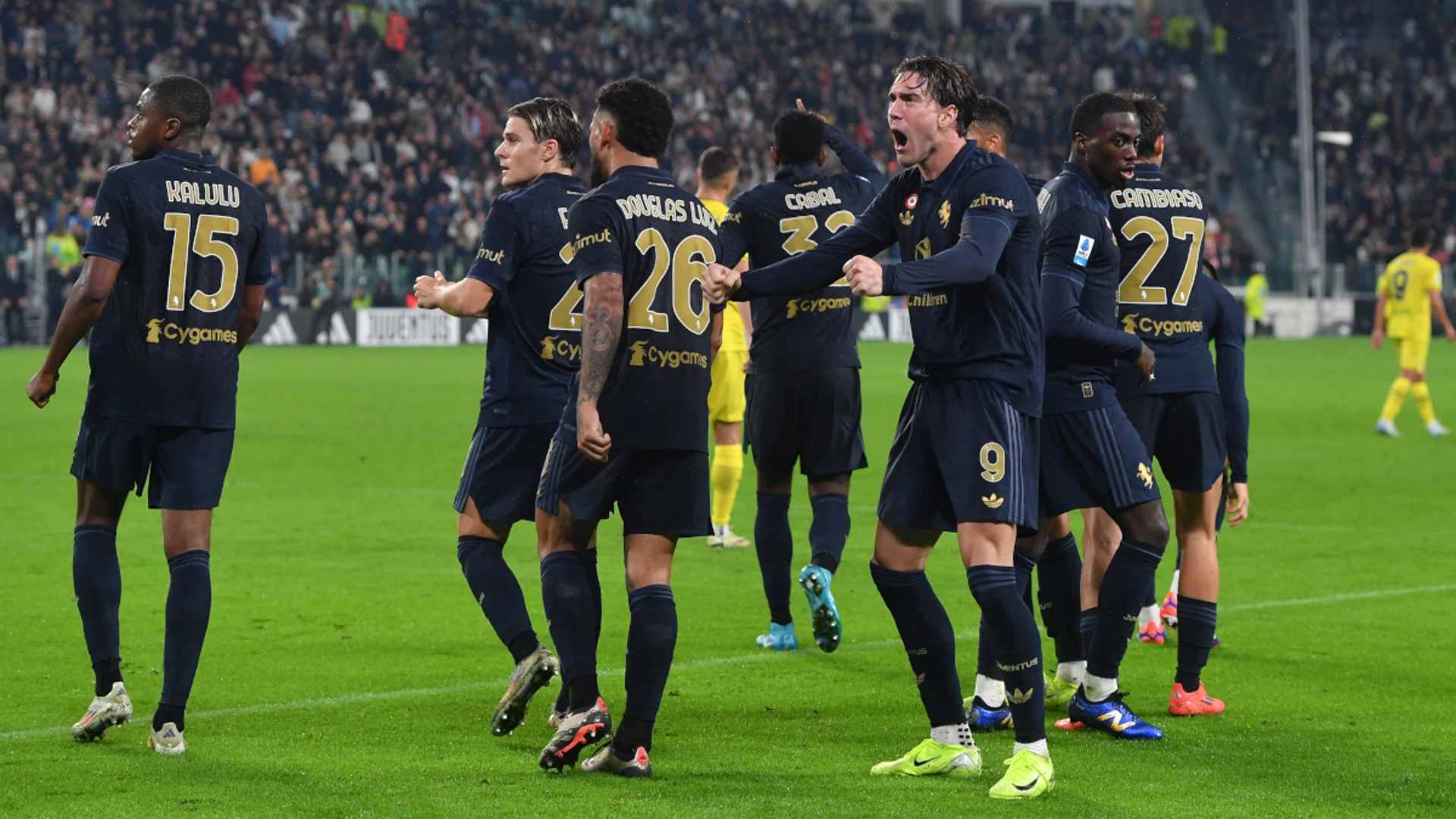 Juve squeeze past 10-man Lazio to move level with leaders Napoli