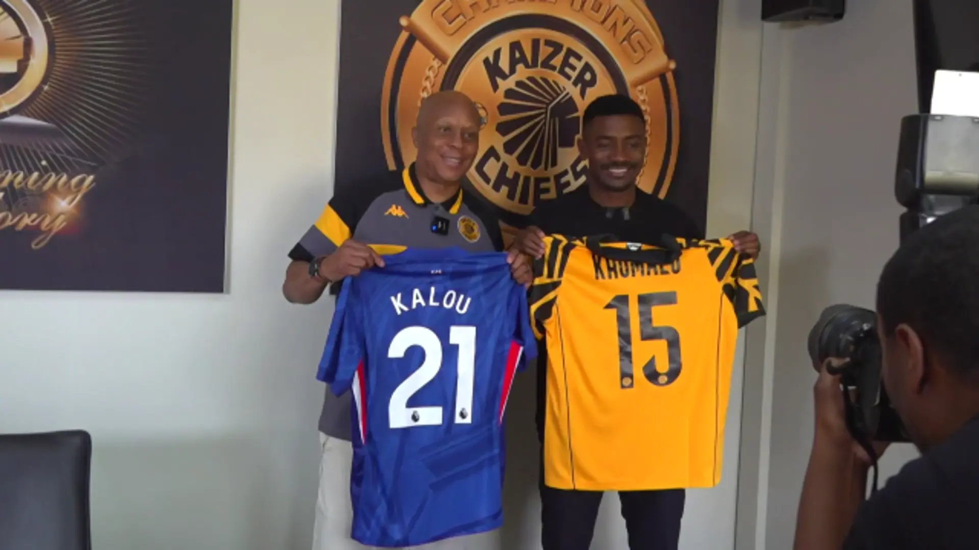 Kaizer Chiefs & Salomon Kalou Connect | Betway Premiership