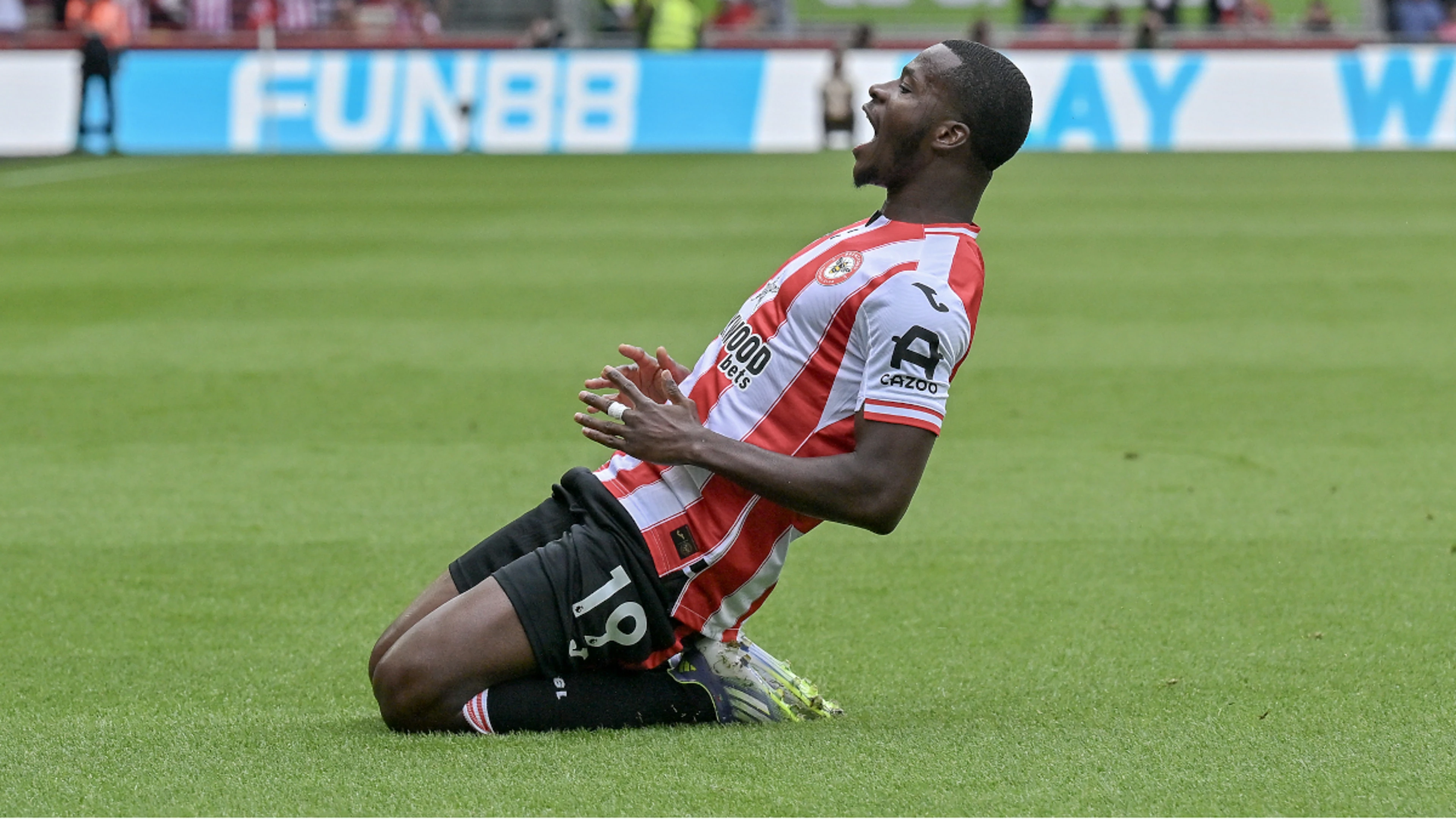 Ouattara scores on debut as Brentford beat Aston Villa 