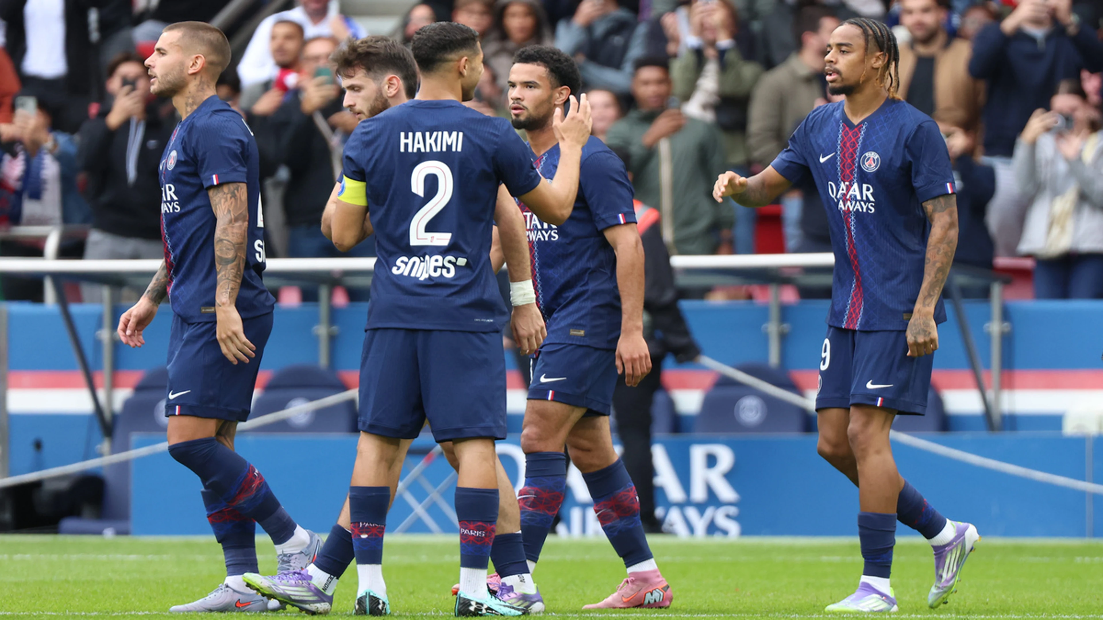 Barcola leads PSG past Lens to preserve unbeaten start