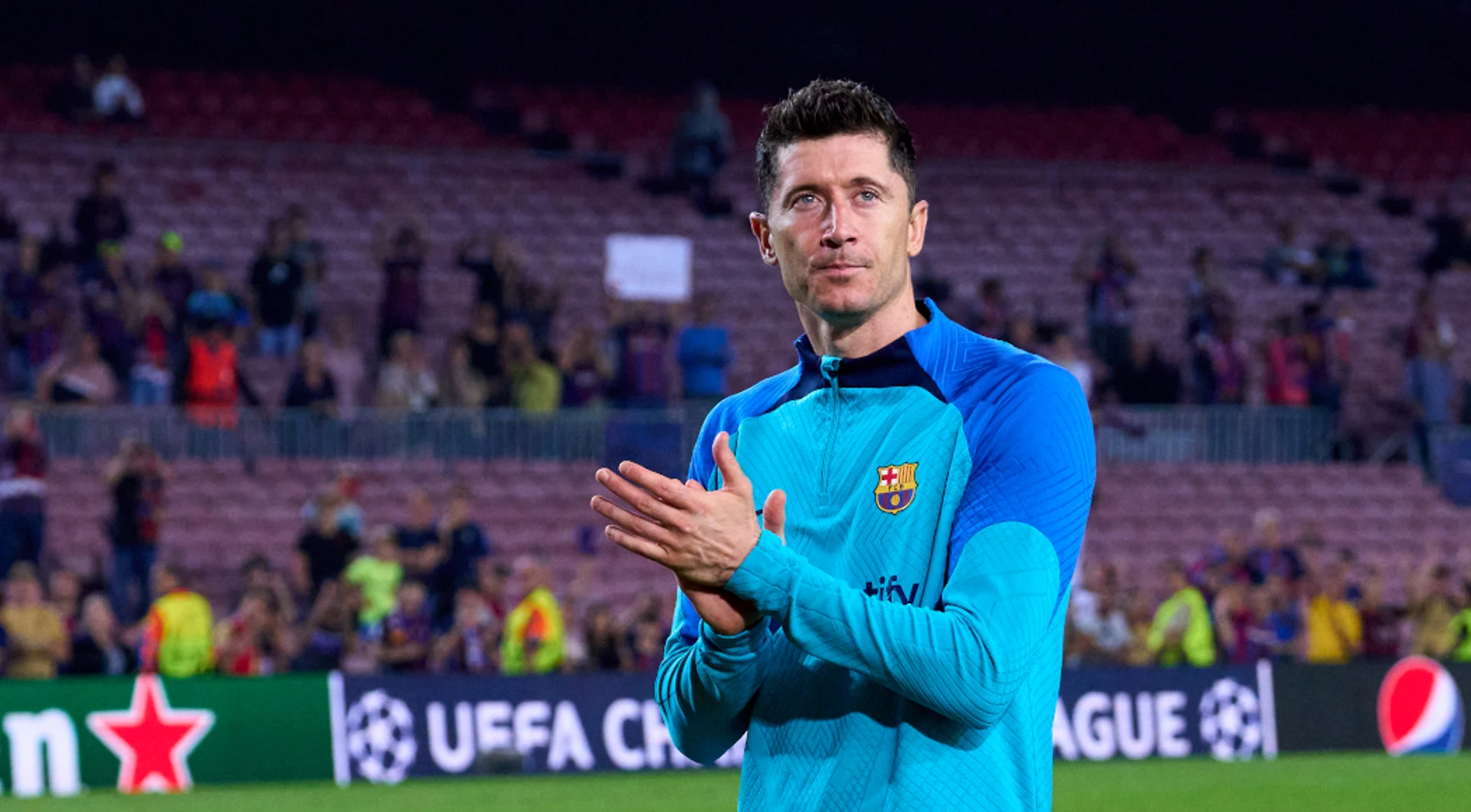 Pressure rising as Barca must cope without Lewandowski in derby