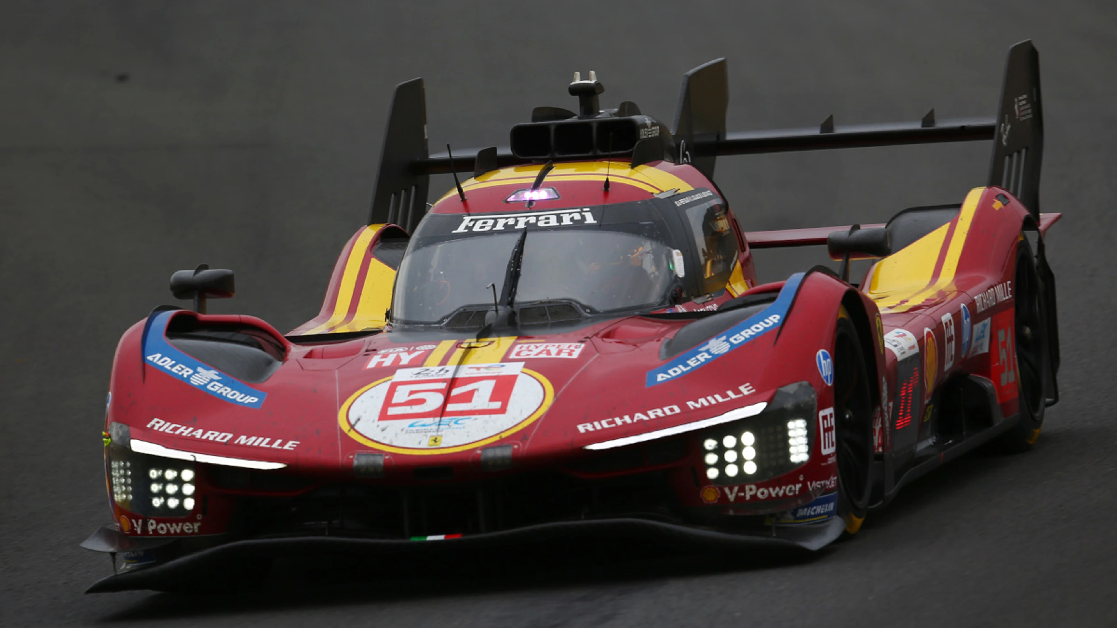 Federer gets 93rd Le Mans underway as Ferrari chase third successive win