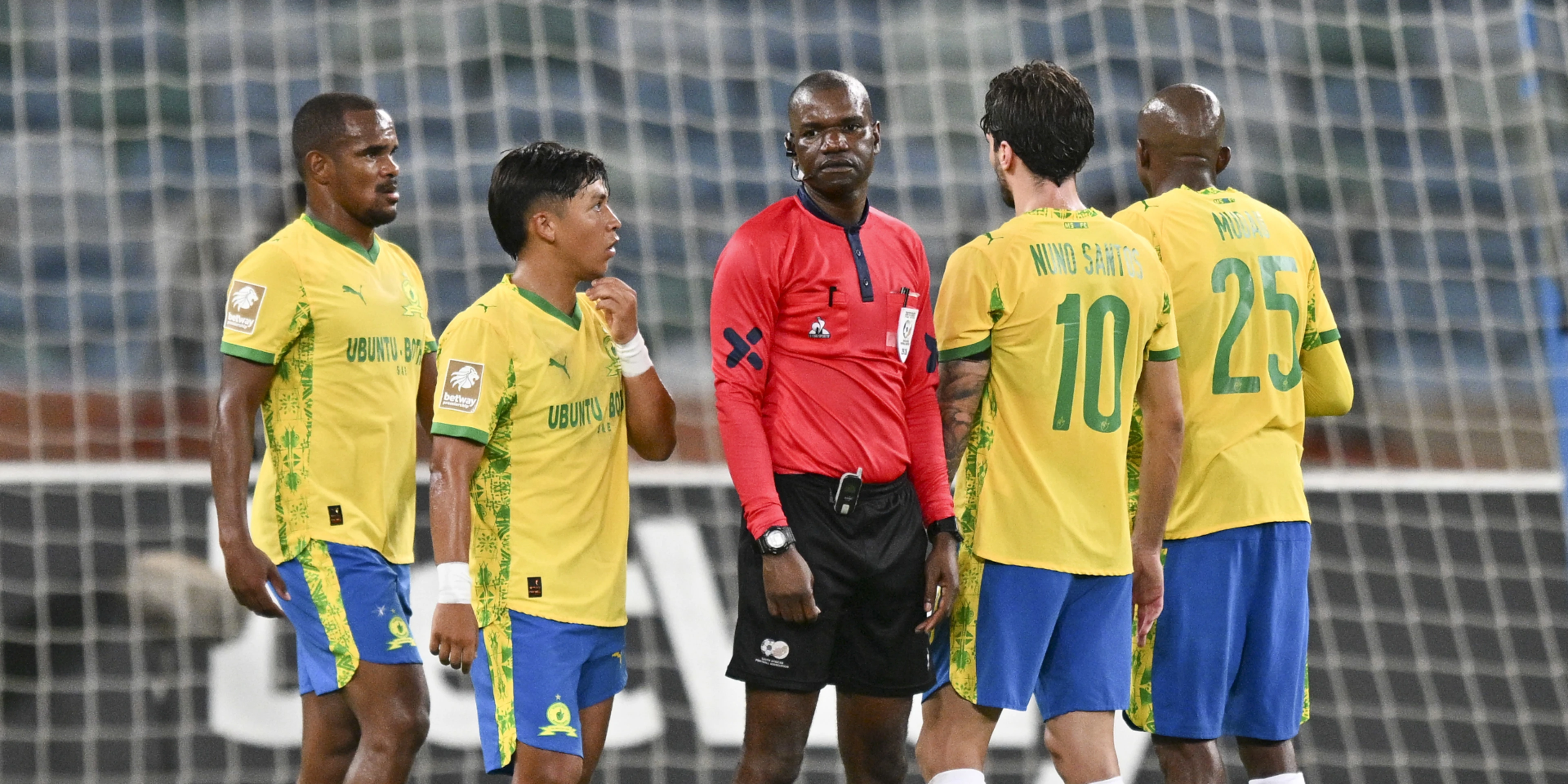 Cardoso calls for unity as Sundowns players jeered 