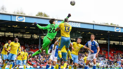 Wednesday beat Blackburn to escape Championship relegation zone
