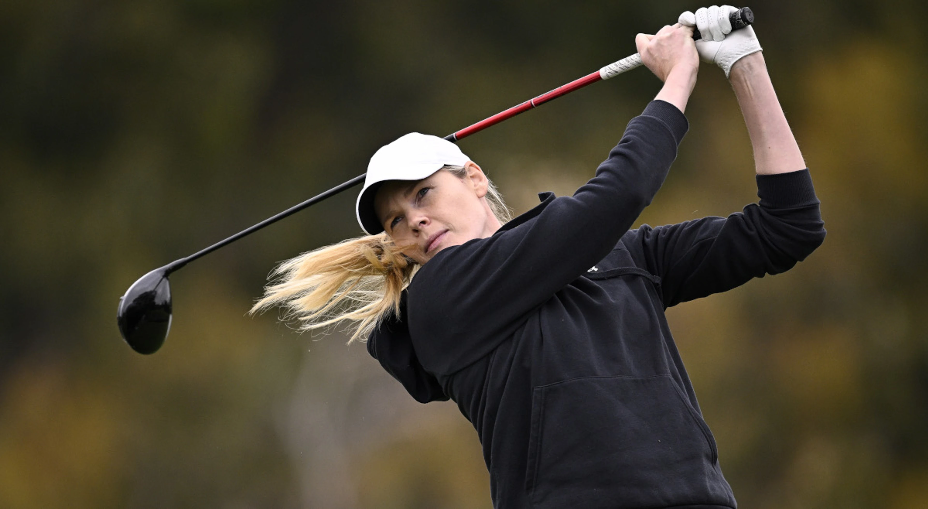 Late surge lifts LeBlanc to LPGA lead