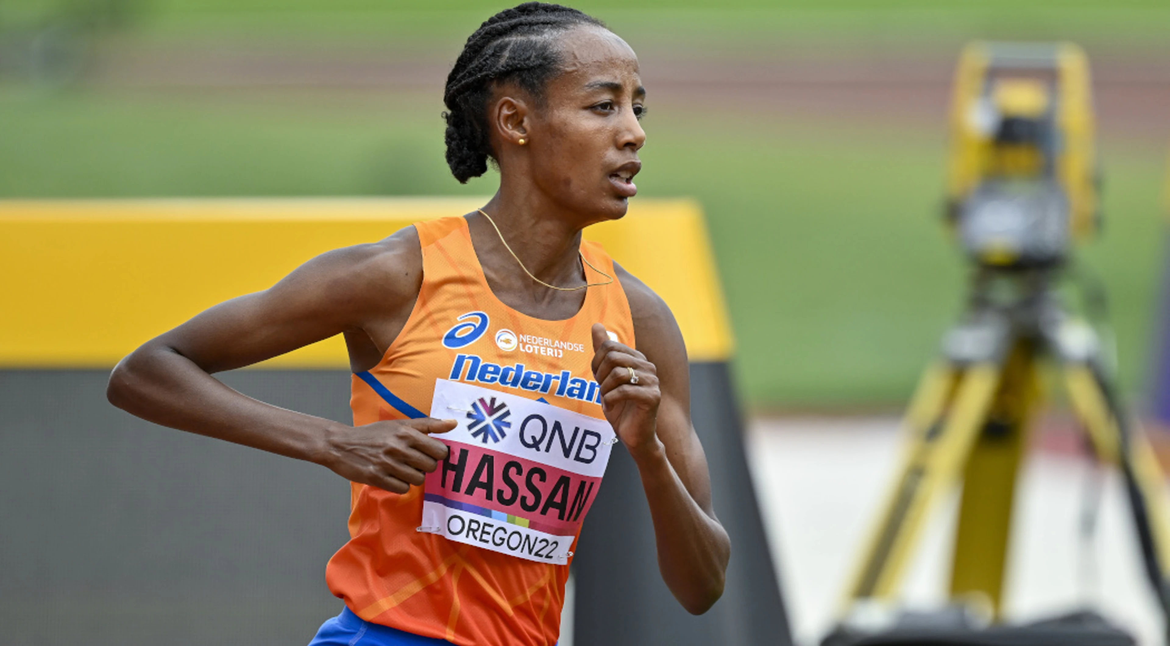 Marathon debutant Hassan 'curious' ahead of London race, McColgan withdraws