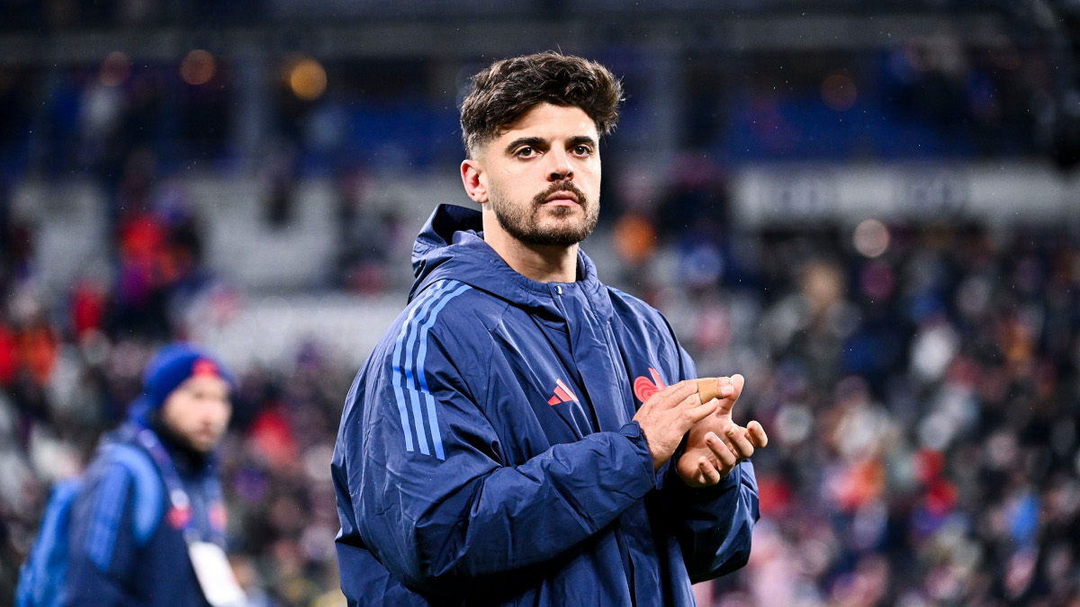 France face tougher challenge against England, without Ntamack