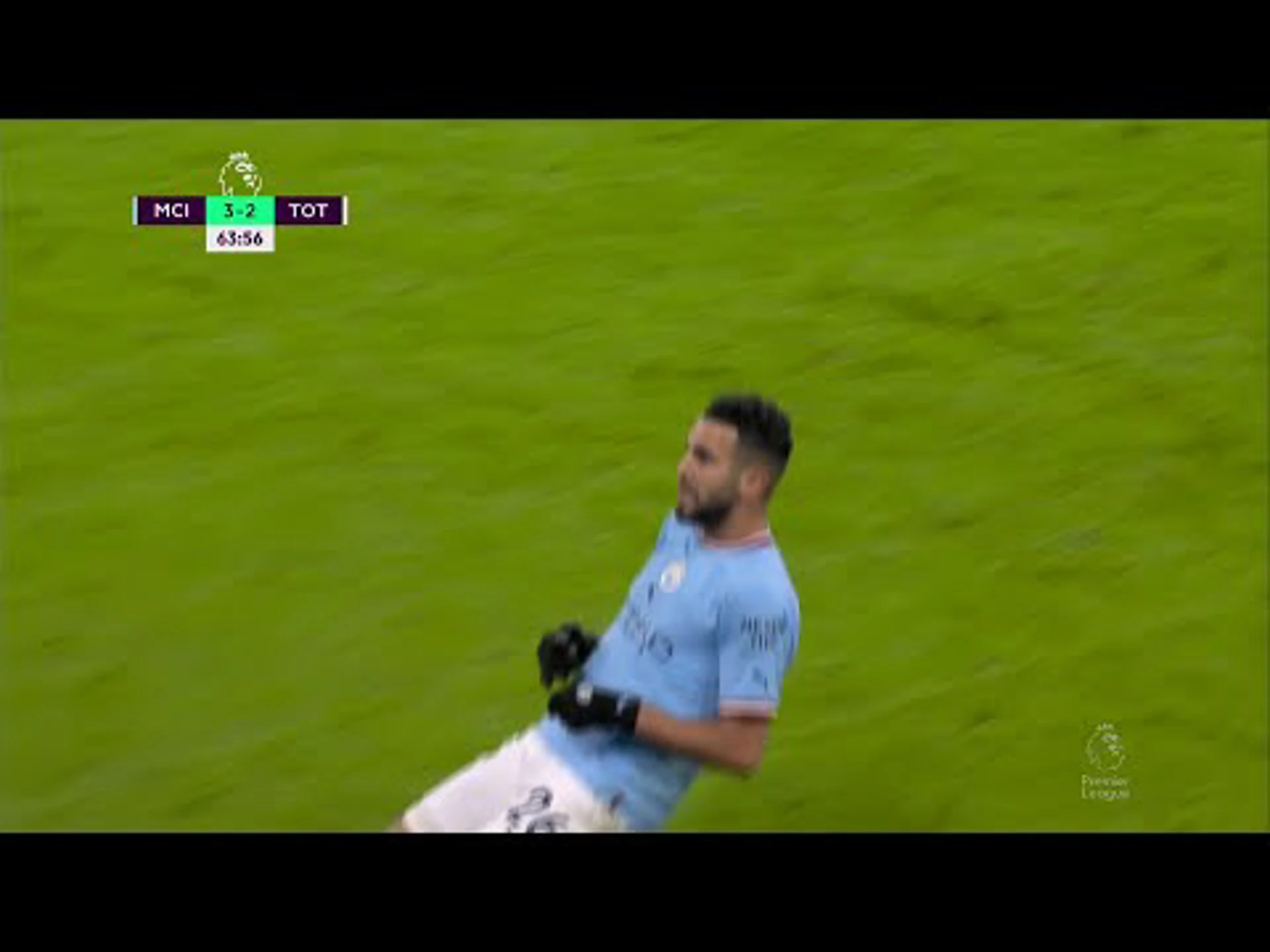 Riyad Mahrez with a Spectacular Goal vs. Tottenham Hotspur