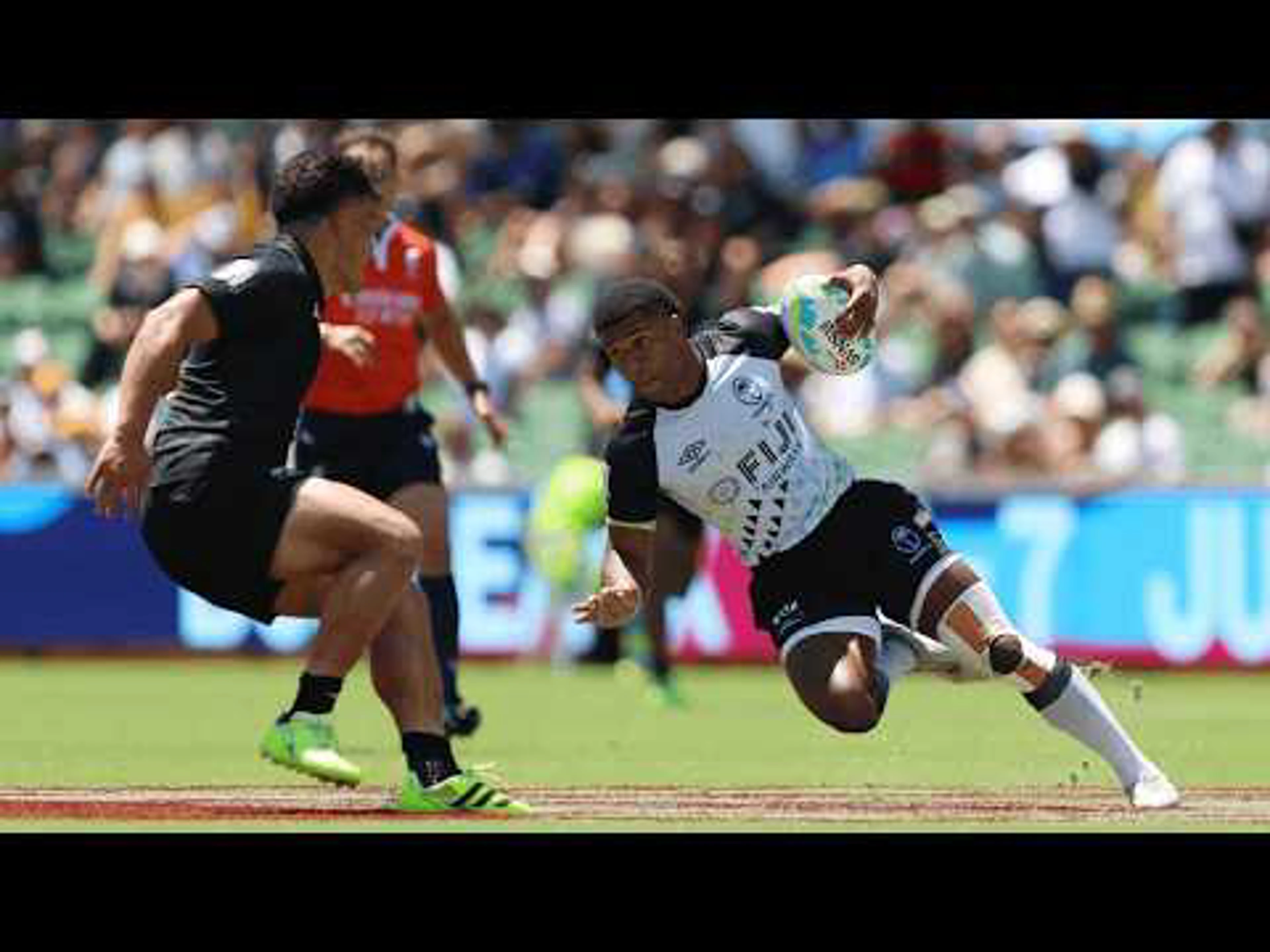 Fiji v New Zealand | SF1 | Highlights | World Rugby HSBC Sevens Series Perth