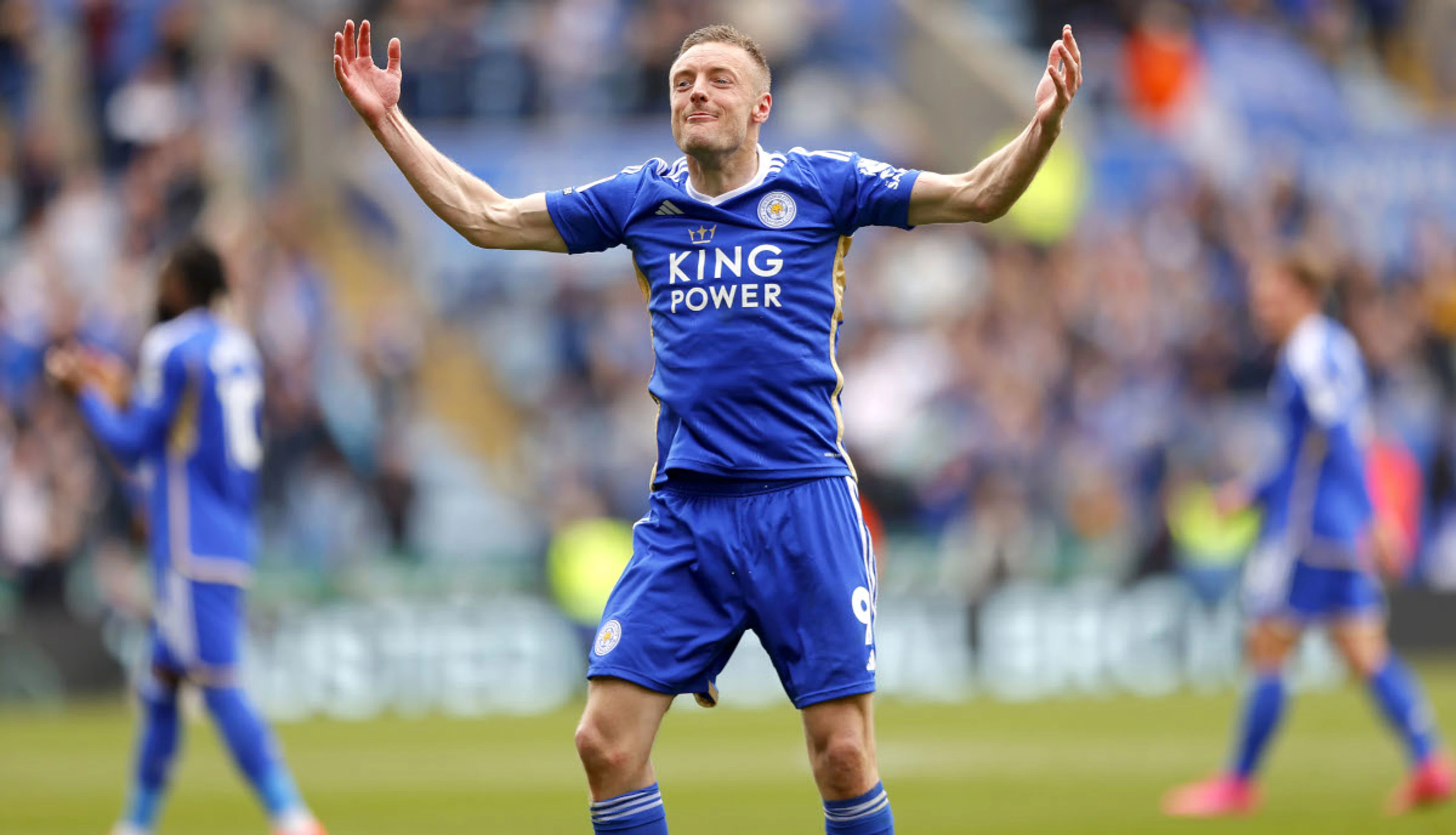Leicester go top of Championship as Southampton stumble