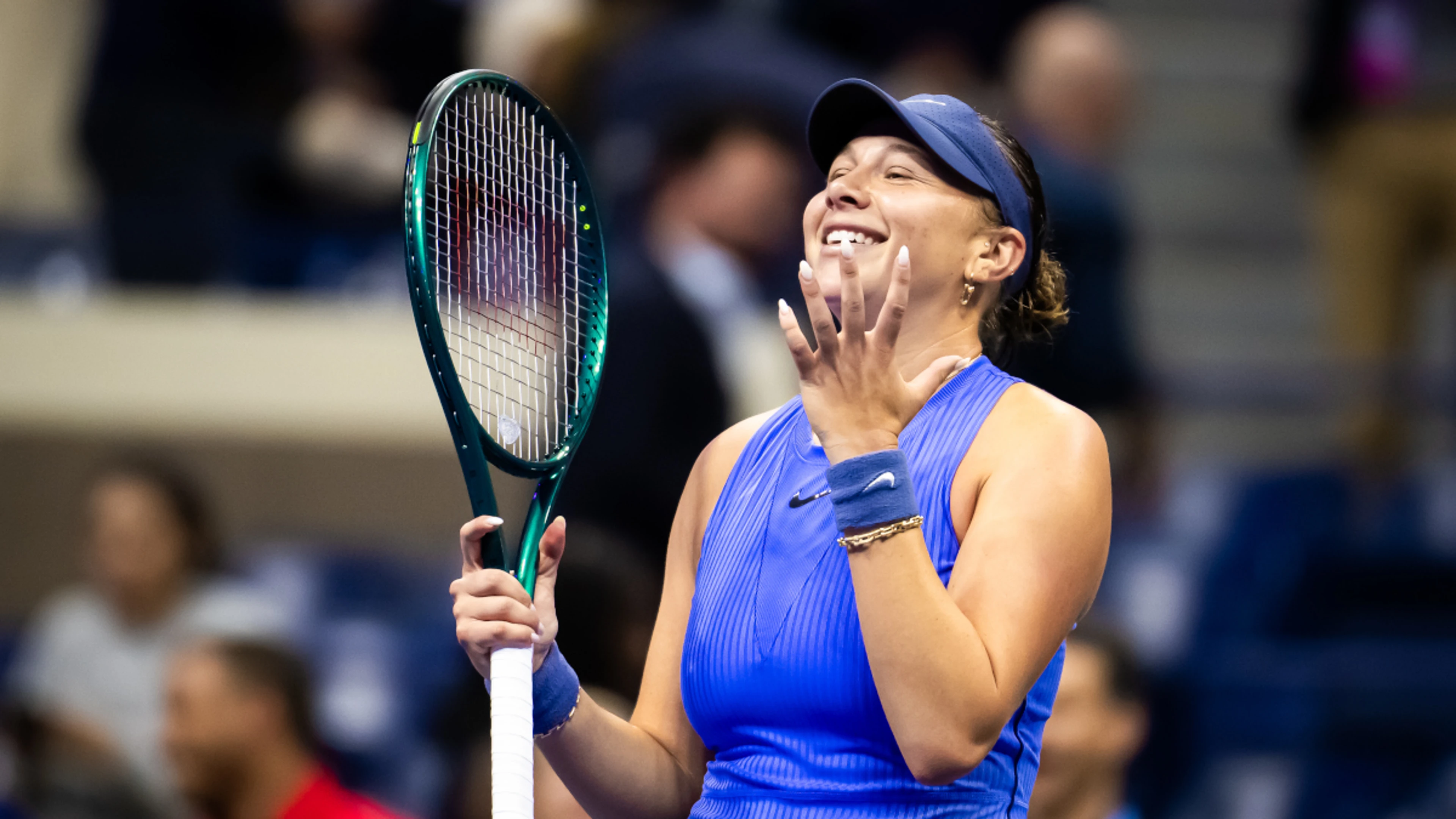 Positivity wins as Anisimova wills way into US Open final