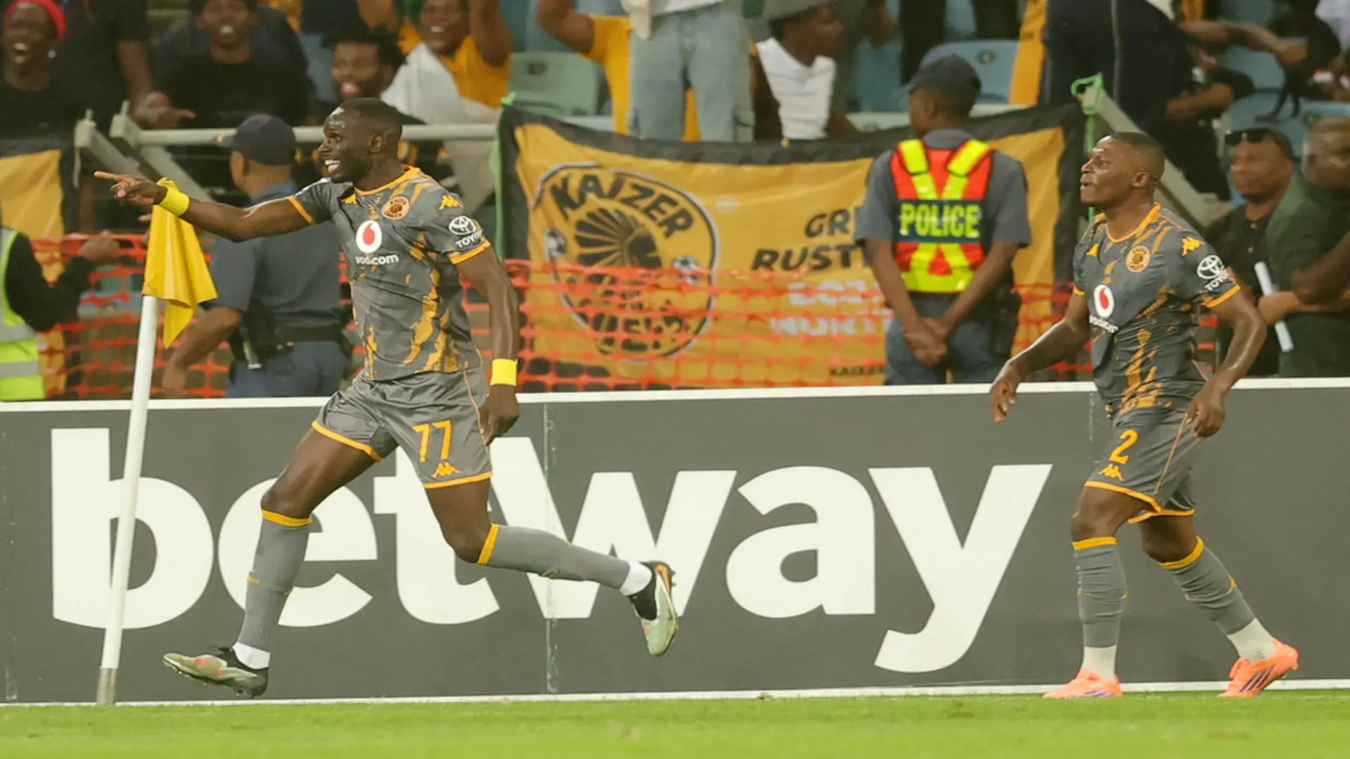 FLAVIO FLAVOUR: Chiefs come out tops in Durban to break win drought