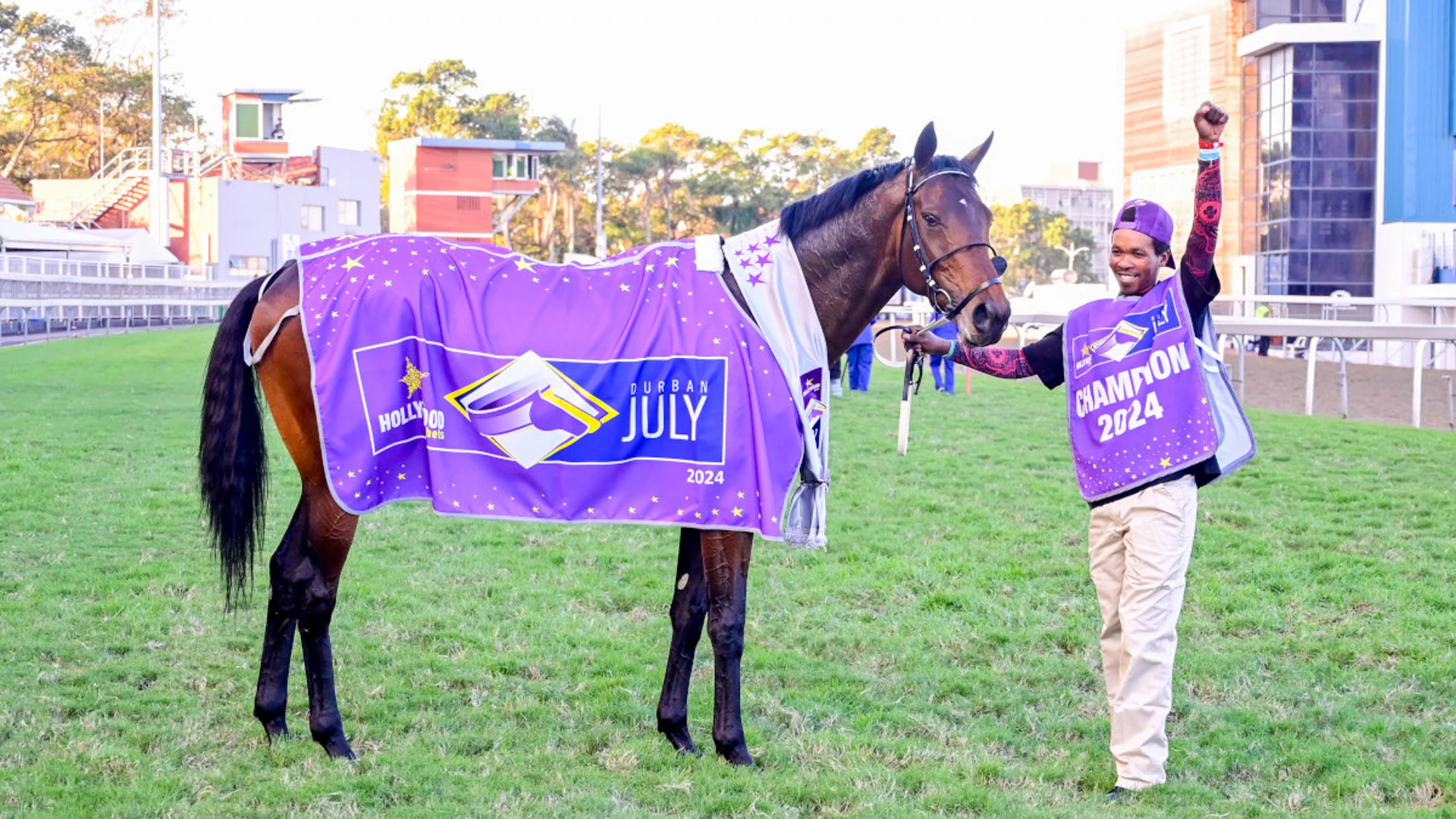 Crawford gets back-to-back wins at Durban July