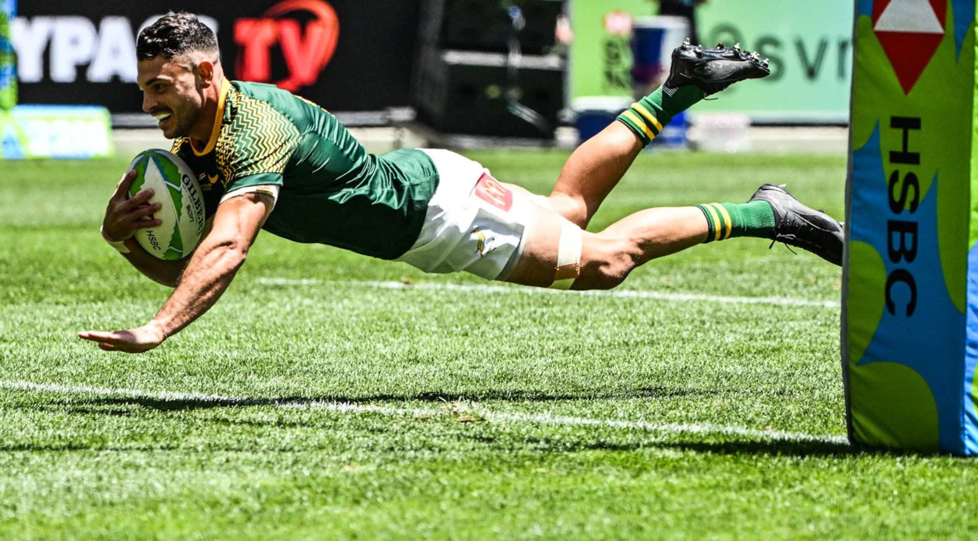 Blitzboks power into Cape Town 7s semifinals