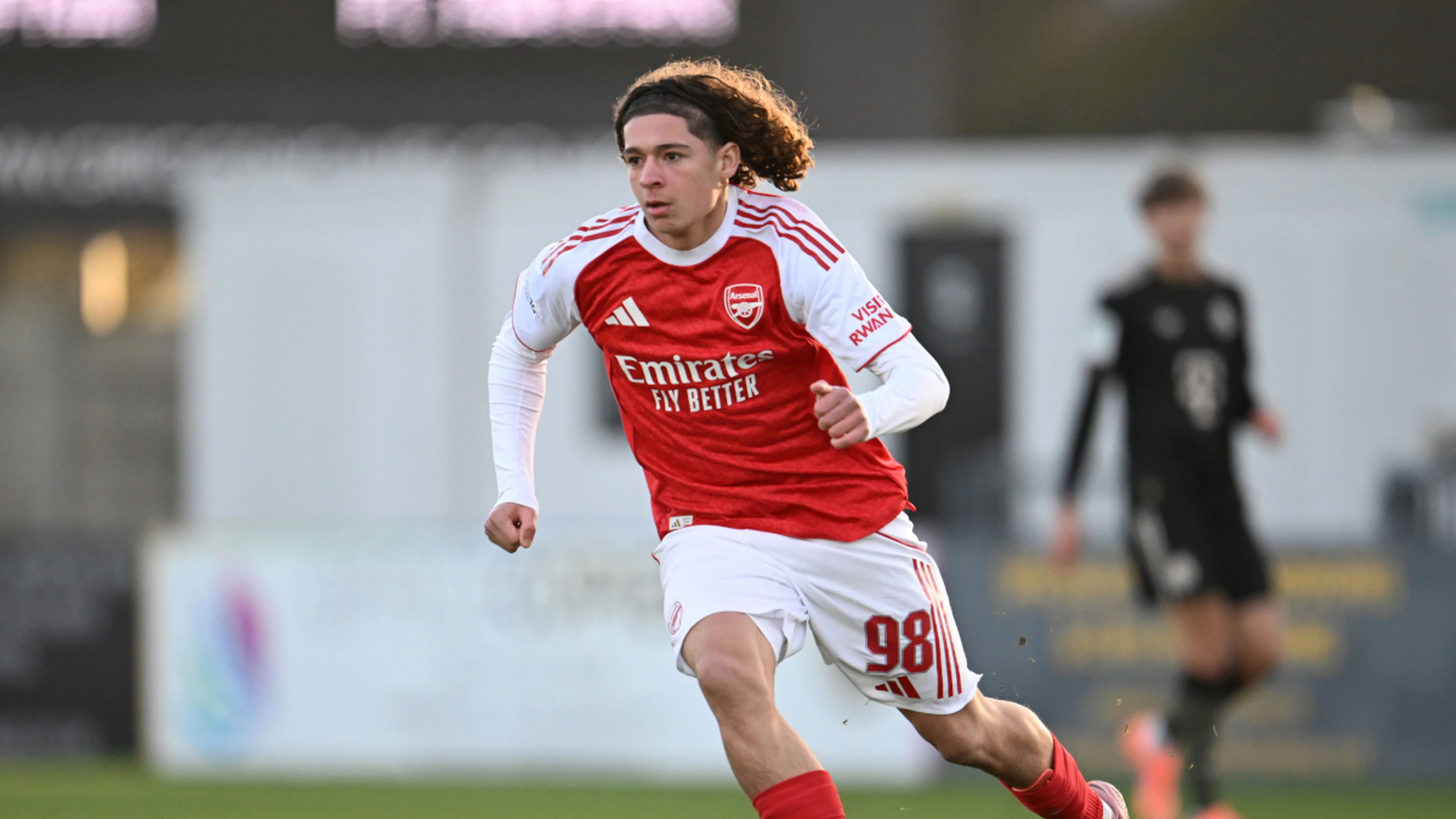 Arsenal's Munoz becomes youngest UEFA Youth League player at 13