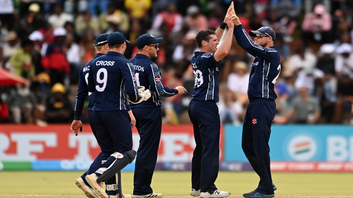 Scotland, Netherlands fight for World Cup; Zimbabwe eliminated