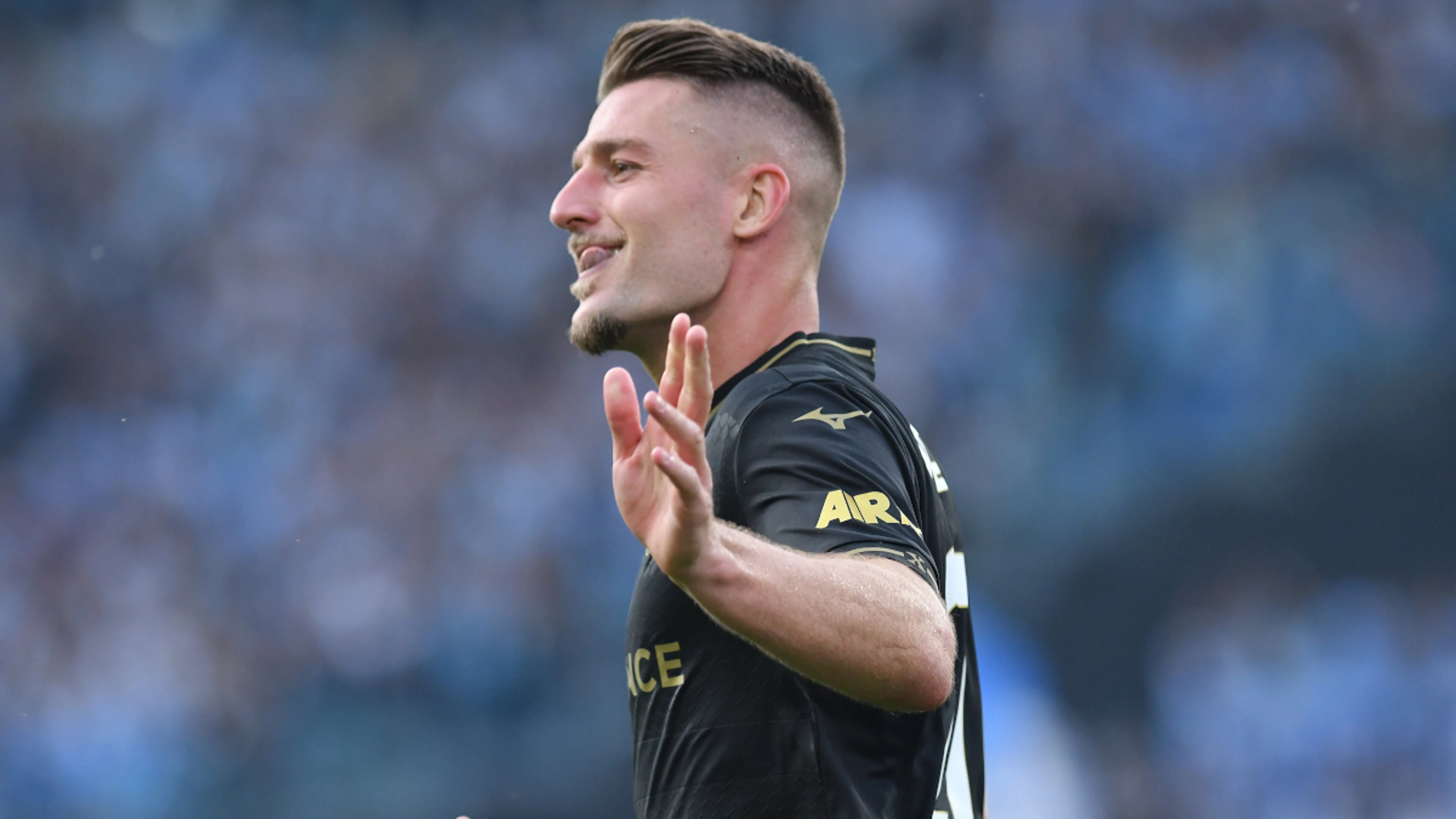Al Hilal snap up Serbia's Milinkovic-Savic from Lazio