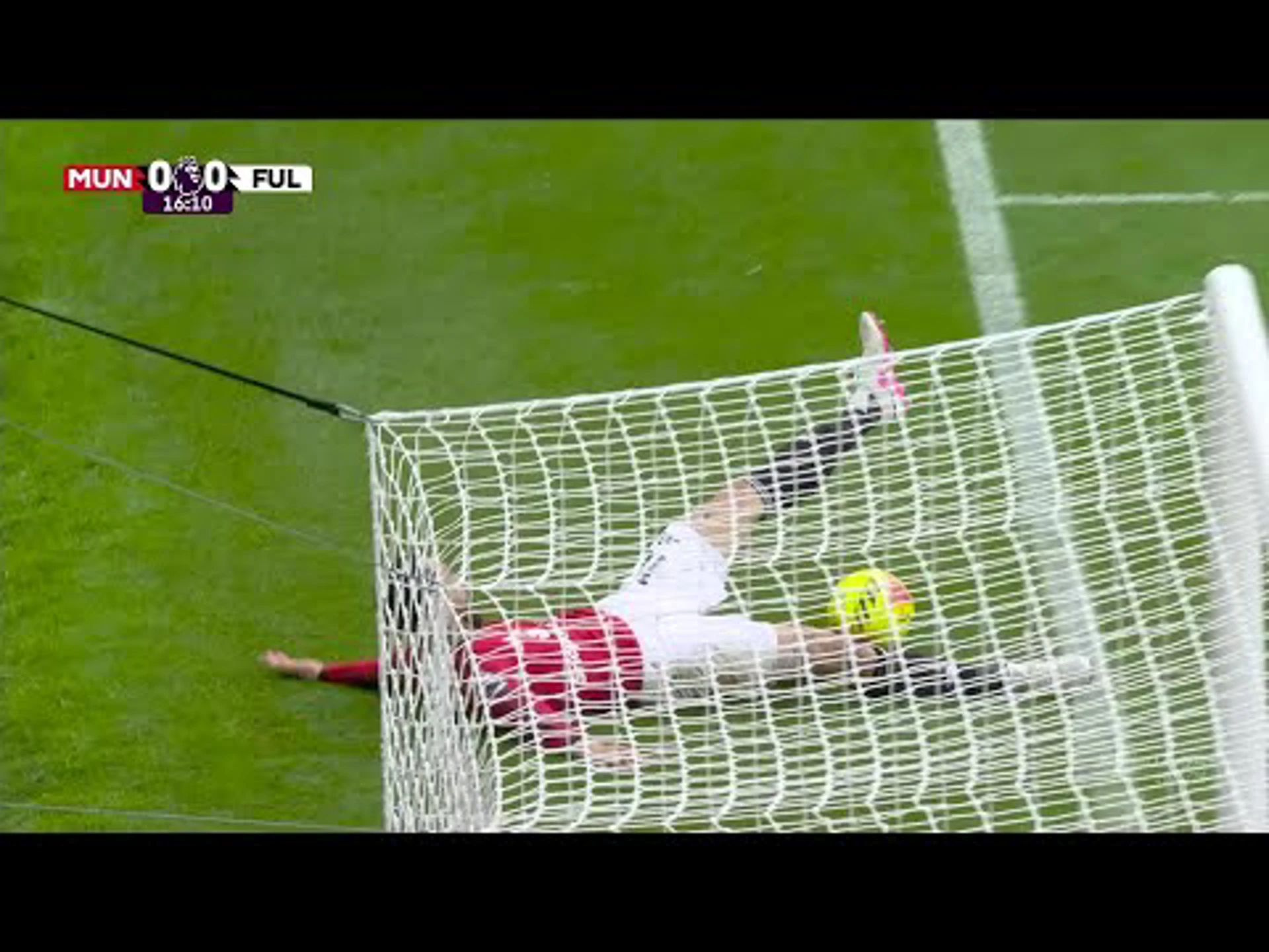 Matheus Cunha | 16ᵗʰ Minute VAR v Fulham