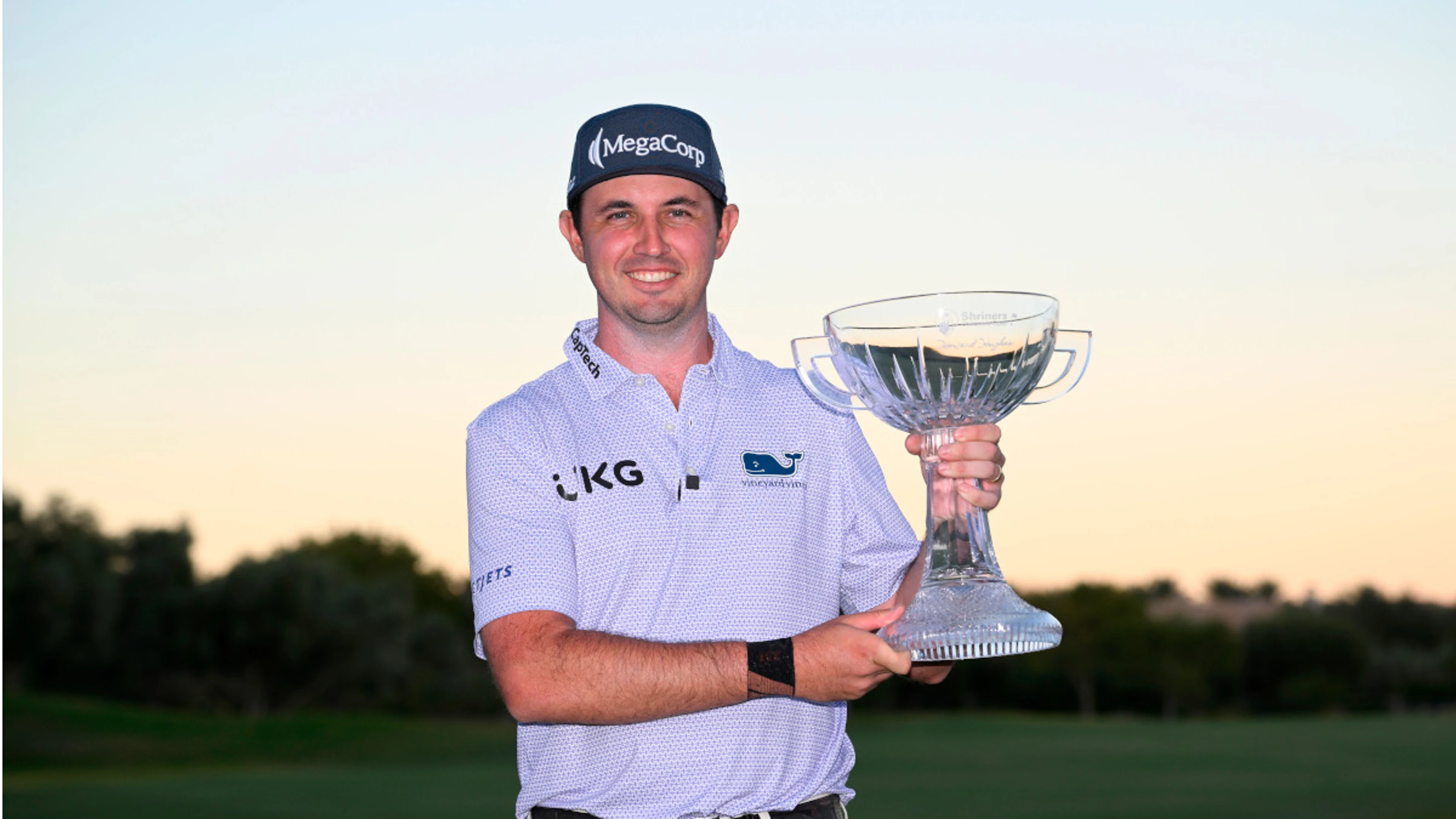 JT Poston hangs on to win Shriners Children's Open