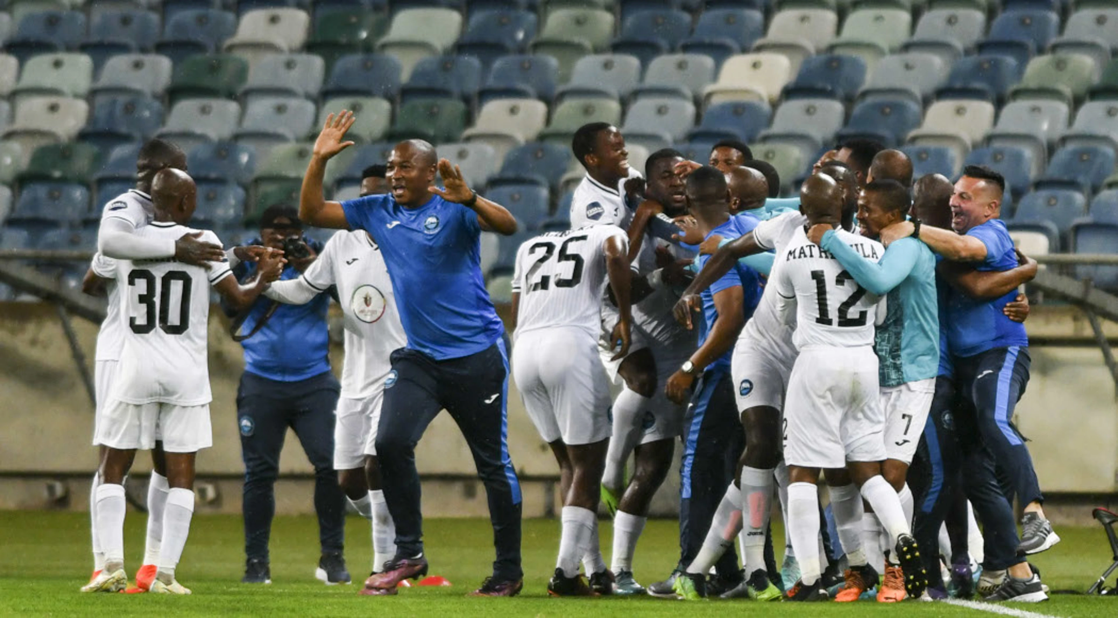 Lakay own-goal hands Richards Bay dramatic win