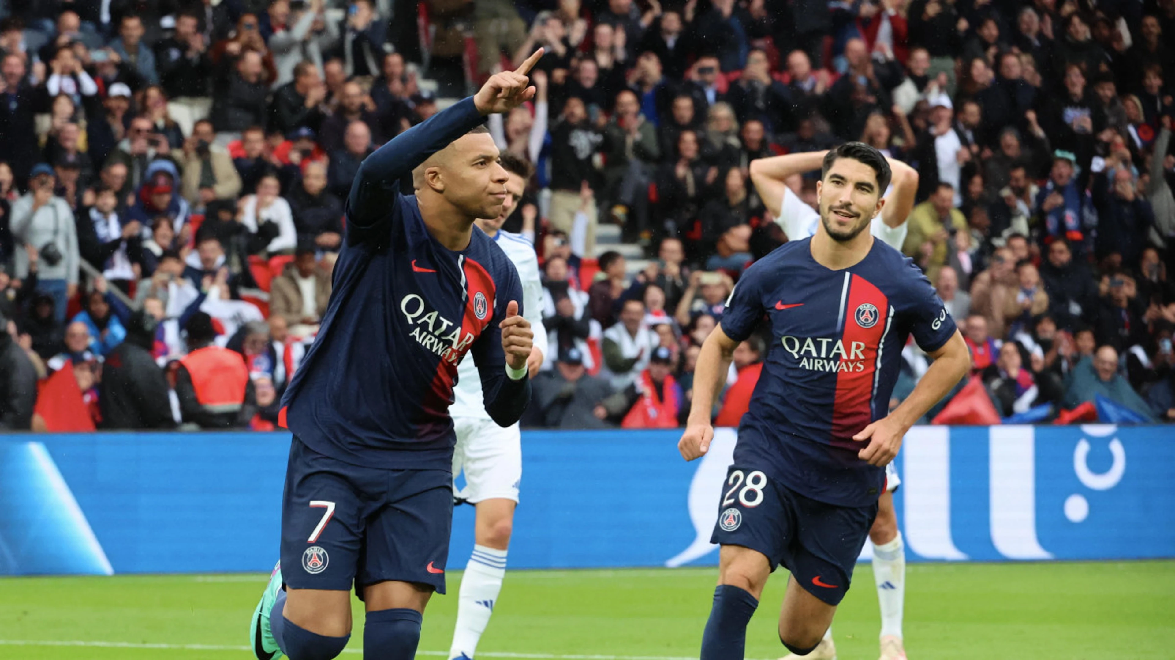 Mbappe on target in PSG win, Nice top Ligue 1