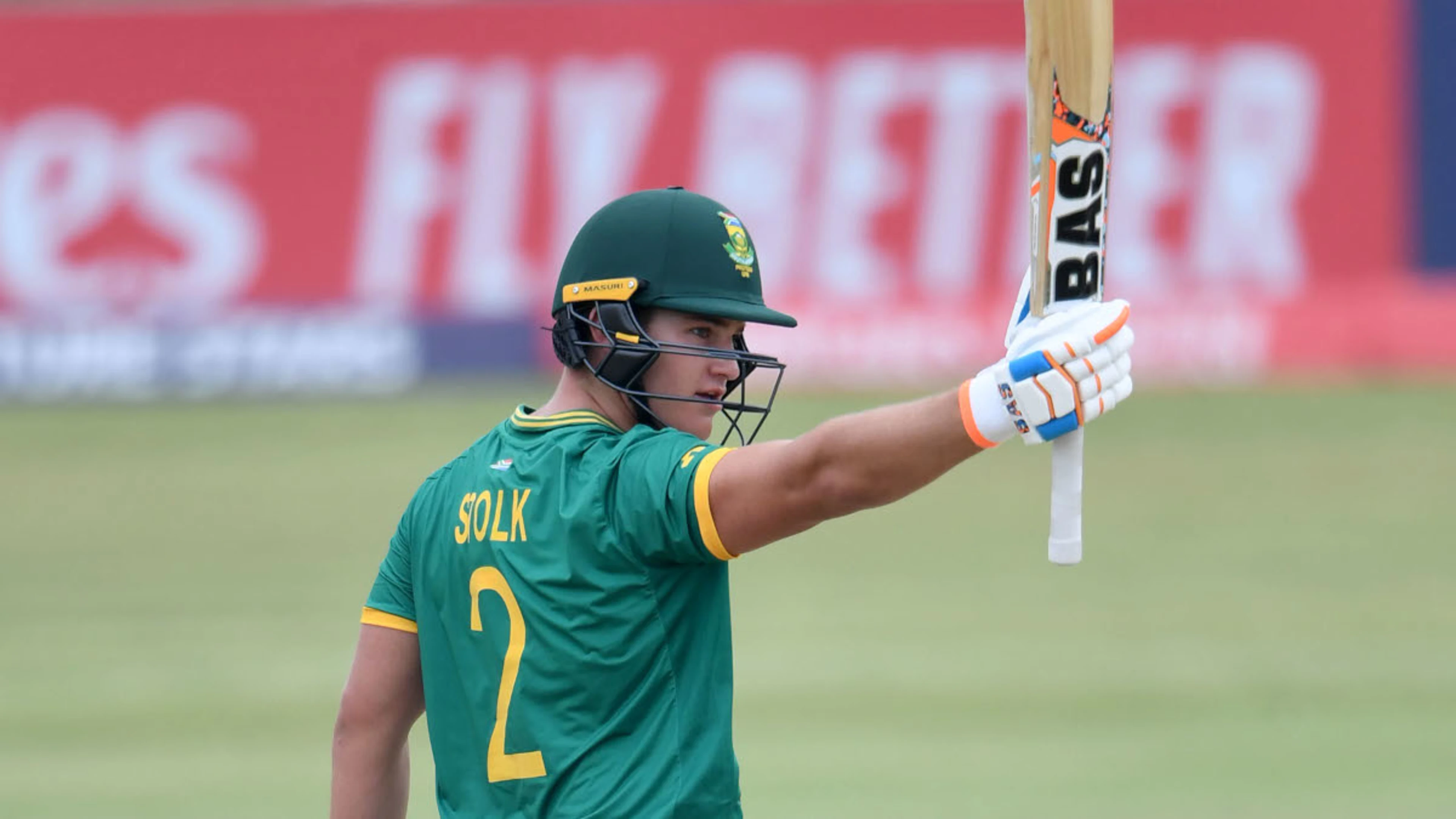 Record Stolk 50 bulldozes SA u19s into super sixes