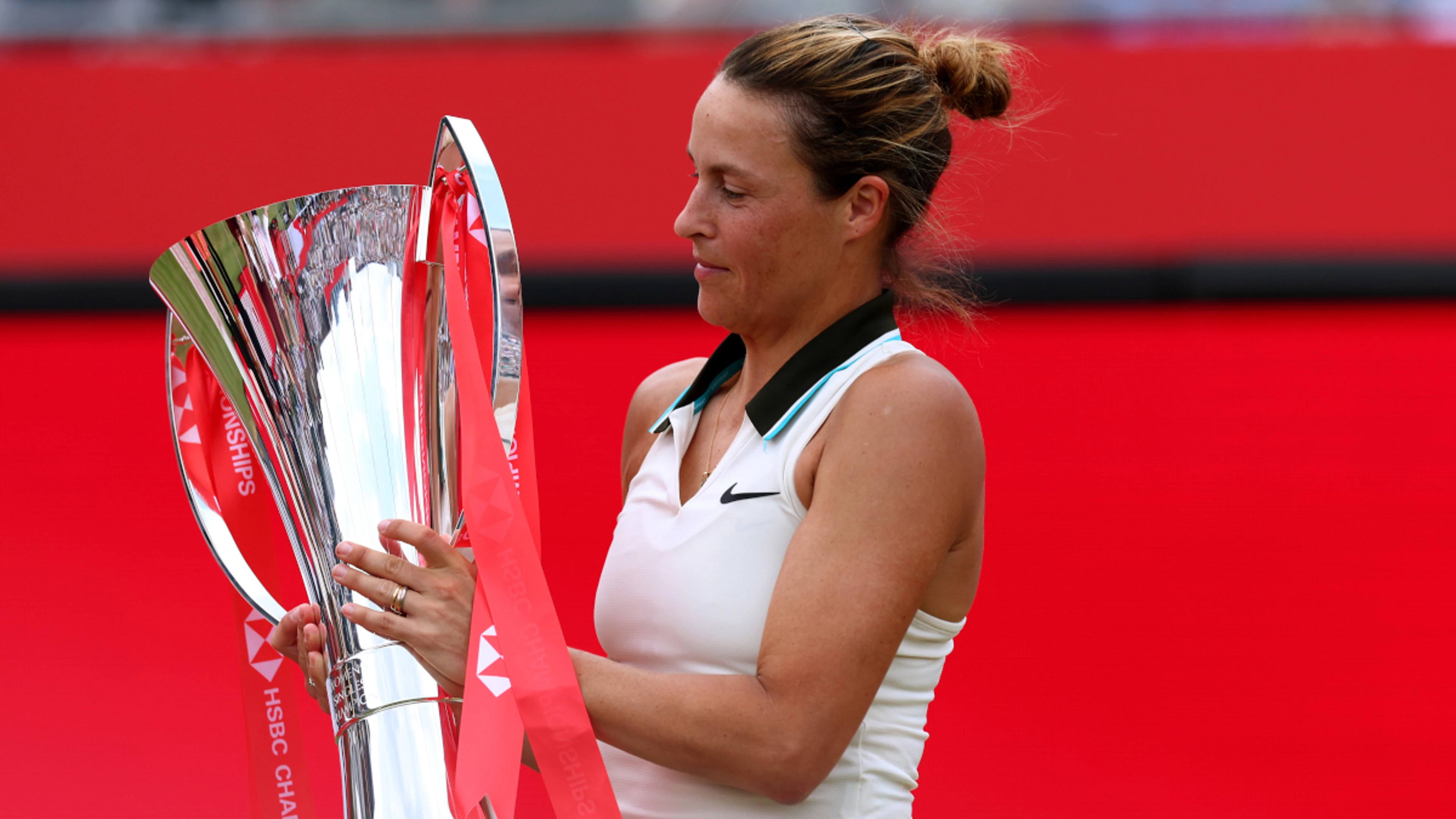 Qualifier Maria completes fairytale run to Queen's title, climbs 43 places