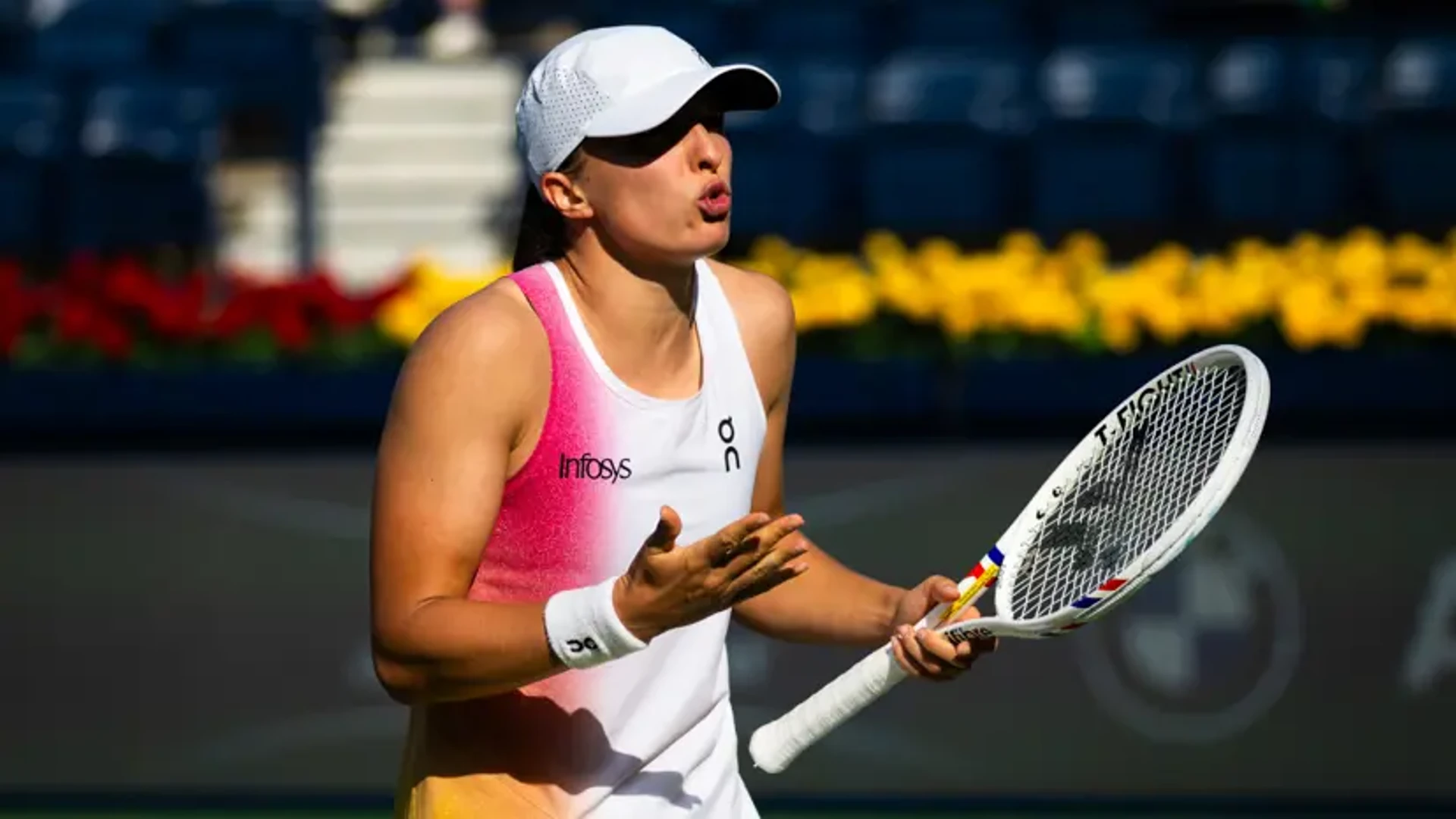 CLOSE CALL: Swiatek survives wobble to advance in Miami