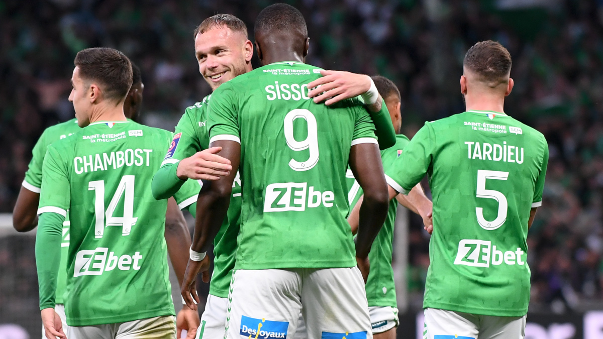 Saint-Etienne edge Metz in Ligue 1 promotion/relegation play-off first leg