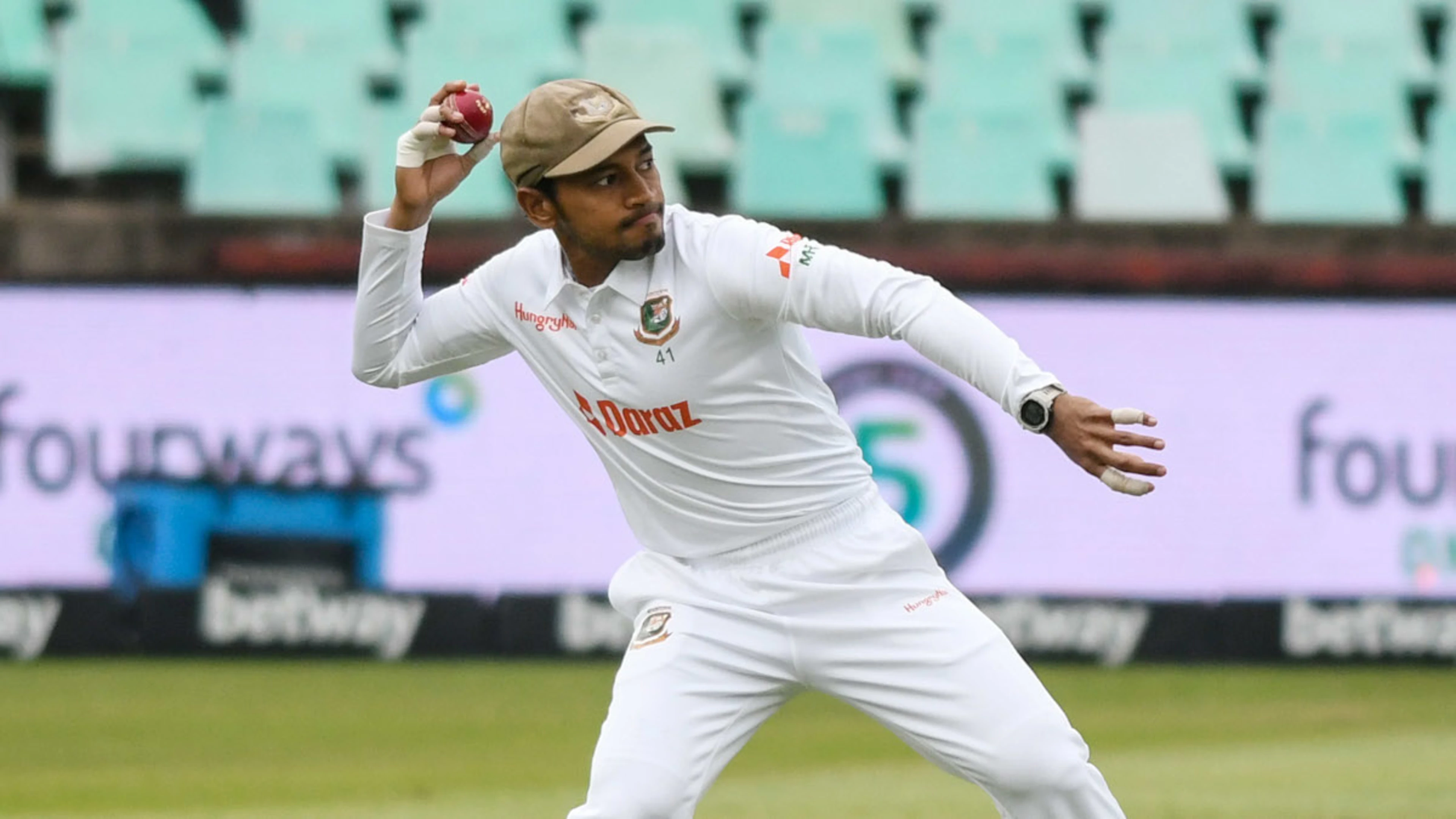Bangladesh include five pacers for Pakistan test series