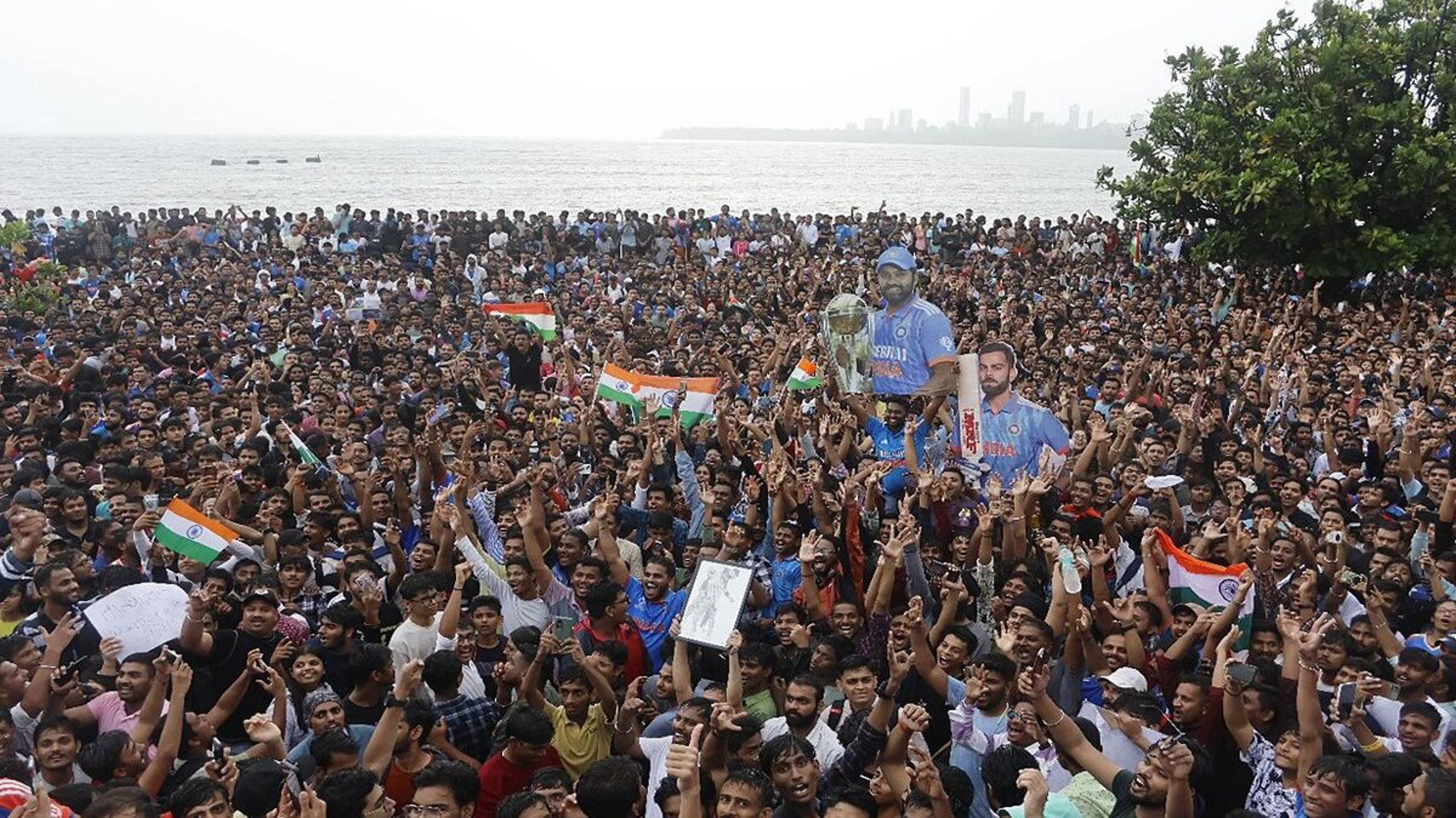 India's World Cup winners return to PM Modi praise, victory parade