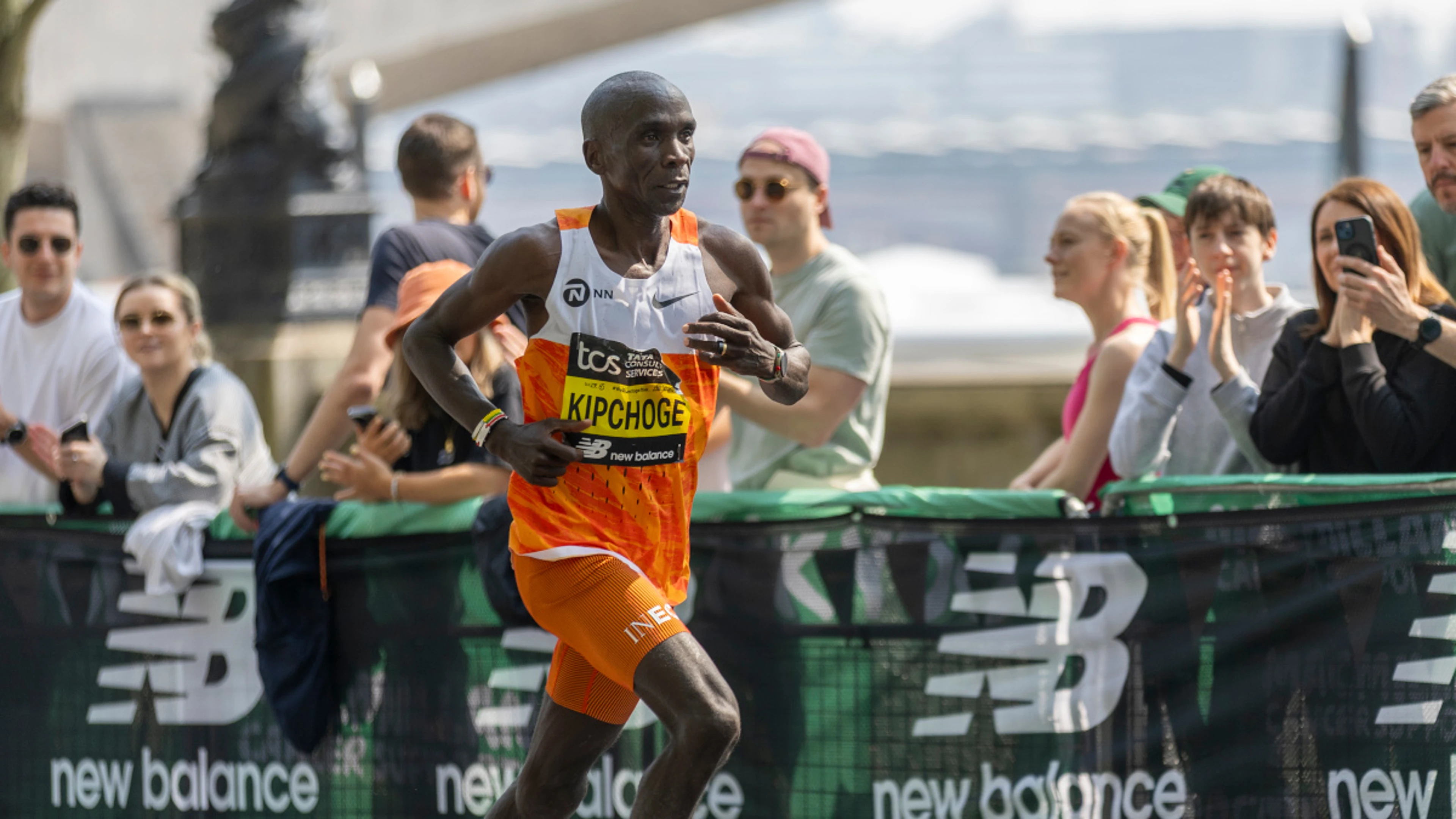 Kipchoge feeling the pressure ahead of Sydney Marathon
