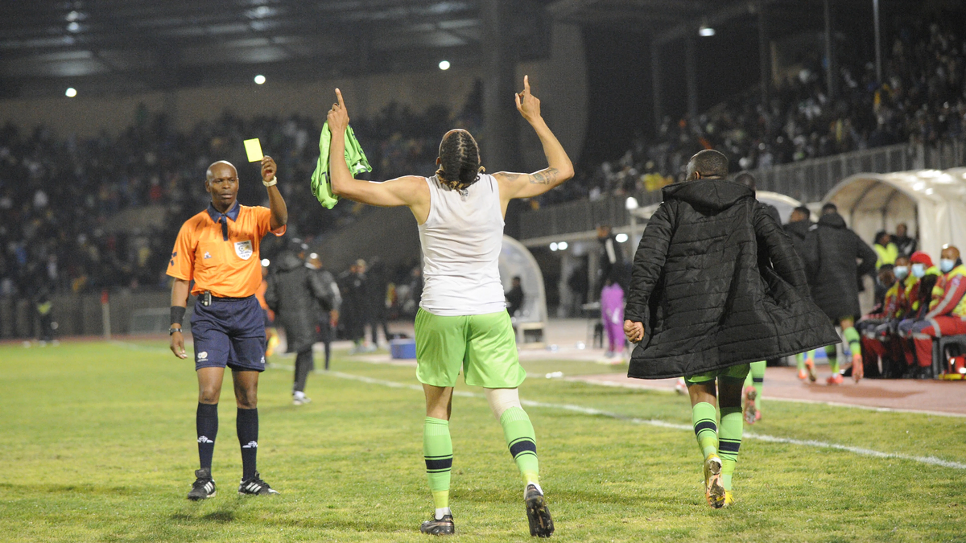 Late Clifford winner sinks Buccaneers