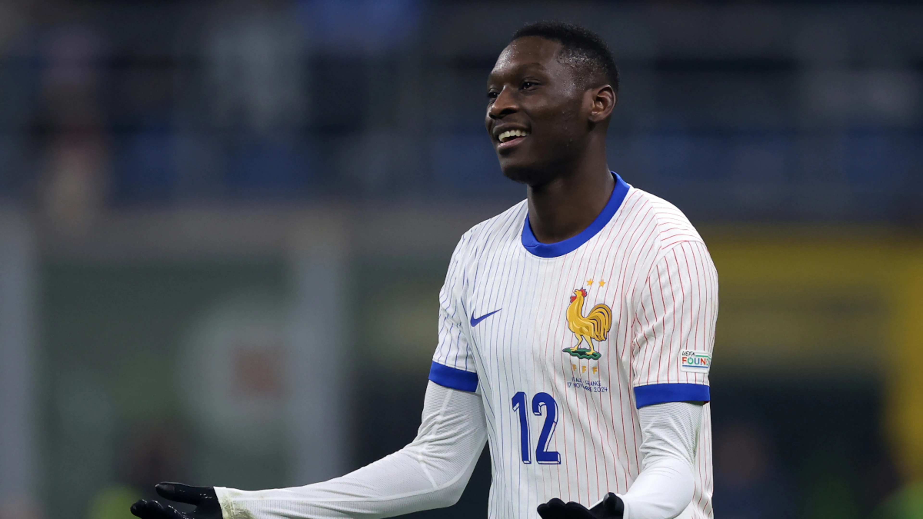 Kolo Muani drops out of France squad with broken jaw