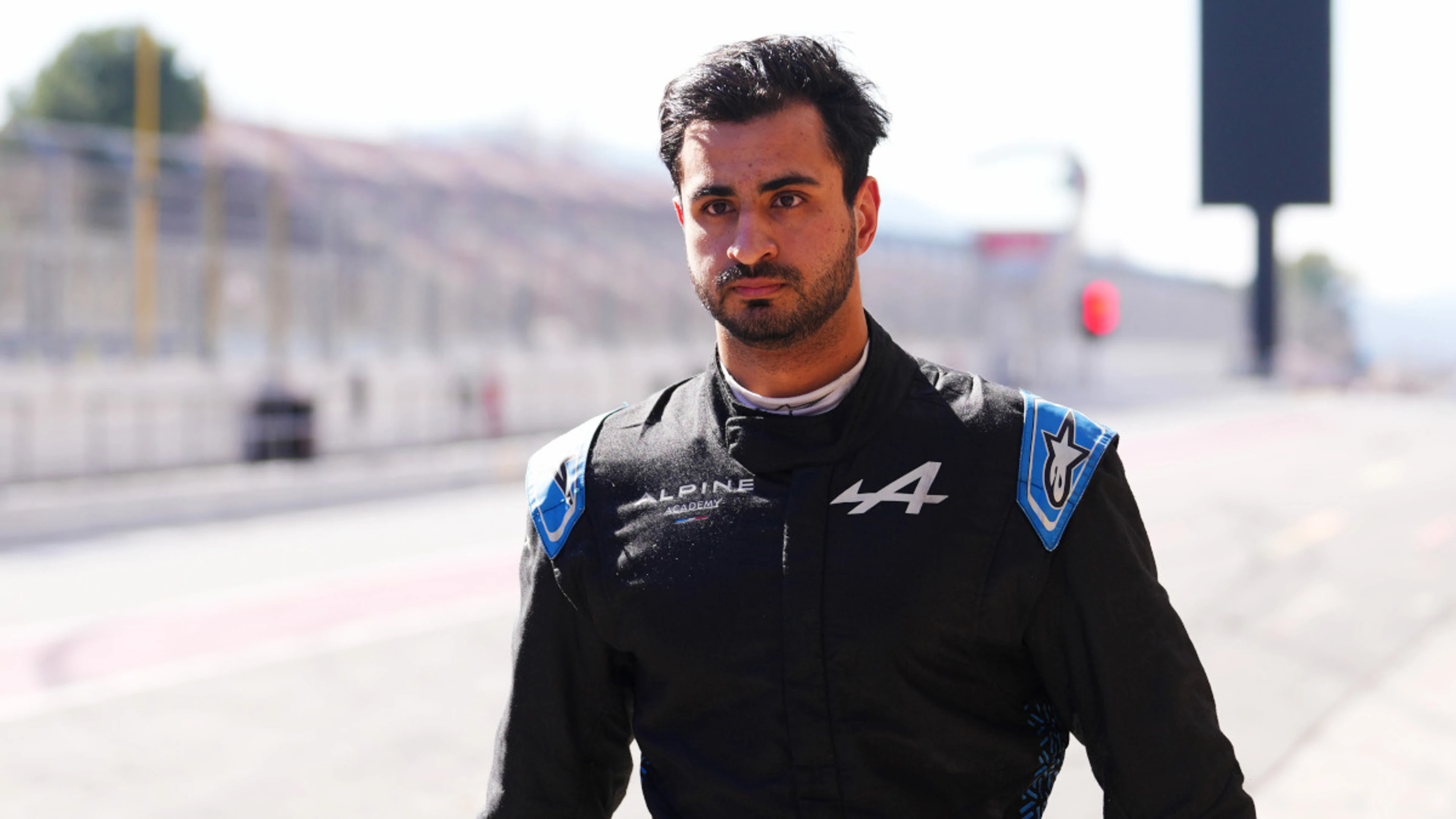 Alpine add a fourth F1 reserve with India's Maini