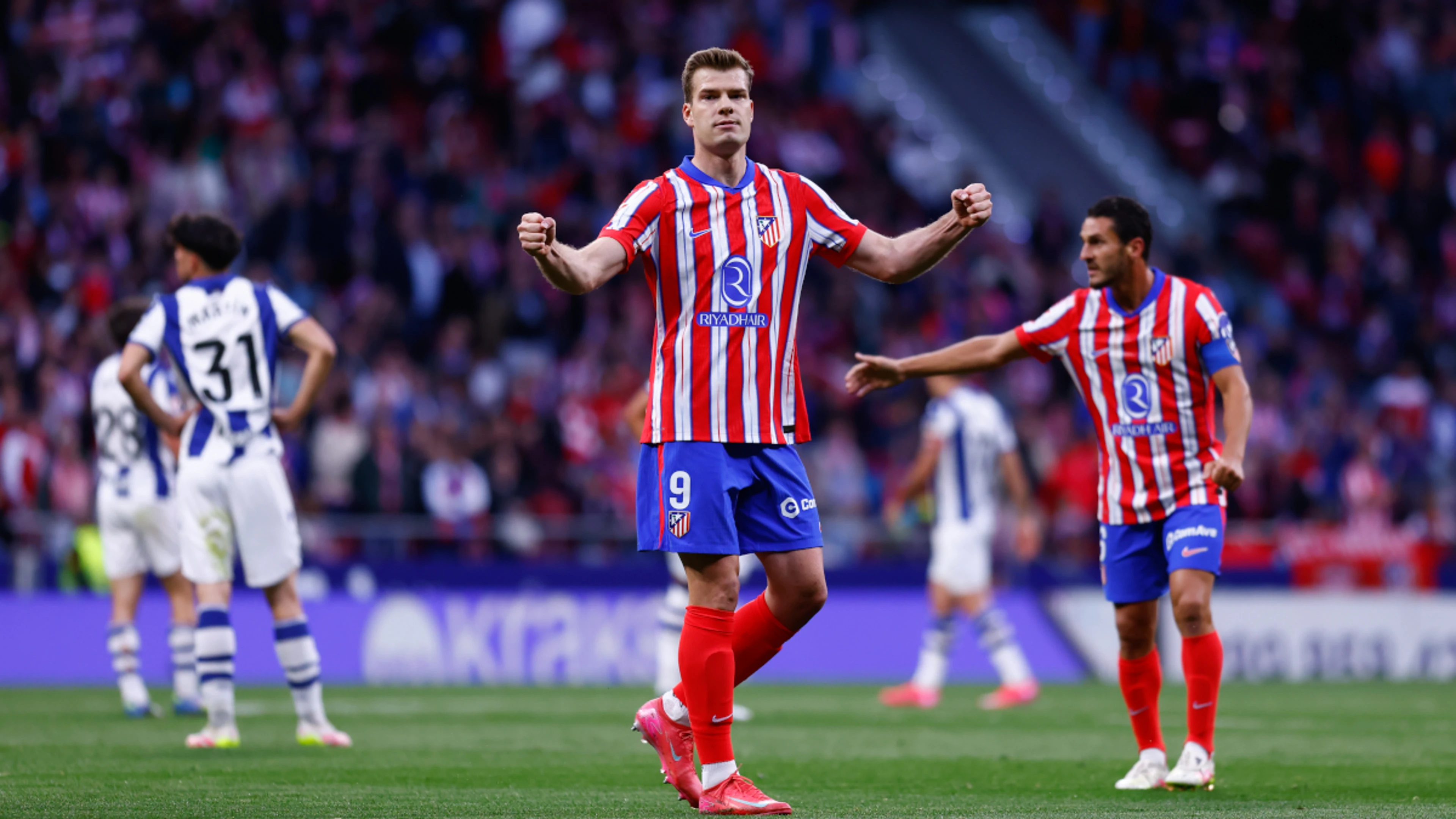 Record-breaker Sorloth hits four as Atletico smash Real Sociedad