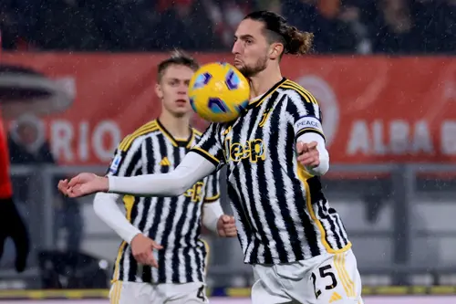 AC Monza v Juventus | Match Highlights | Matchday 14 | Serie A