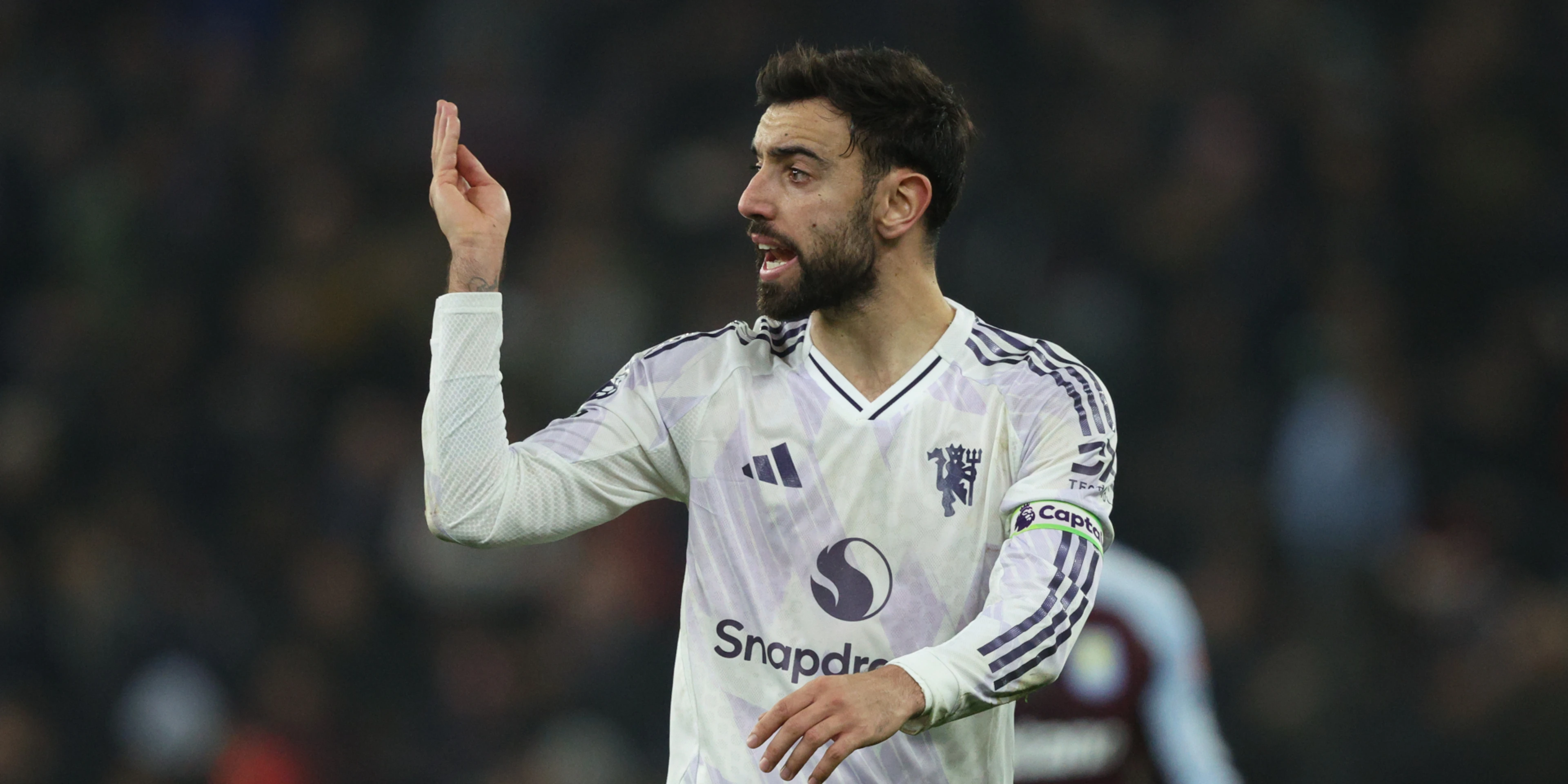 Amorim upbeat over Fernandes but won't specify a return date