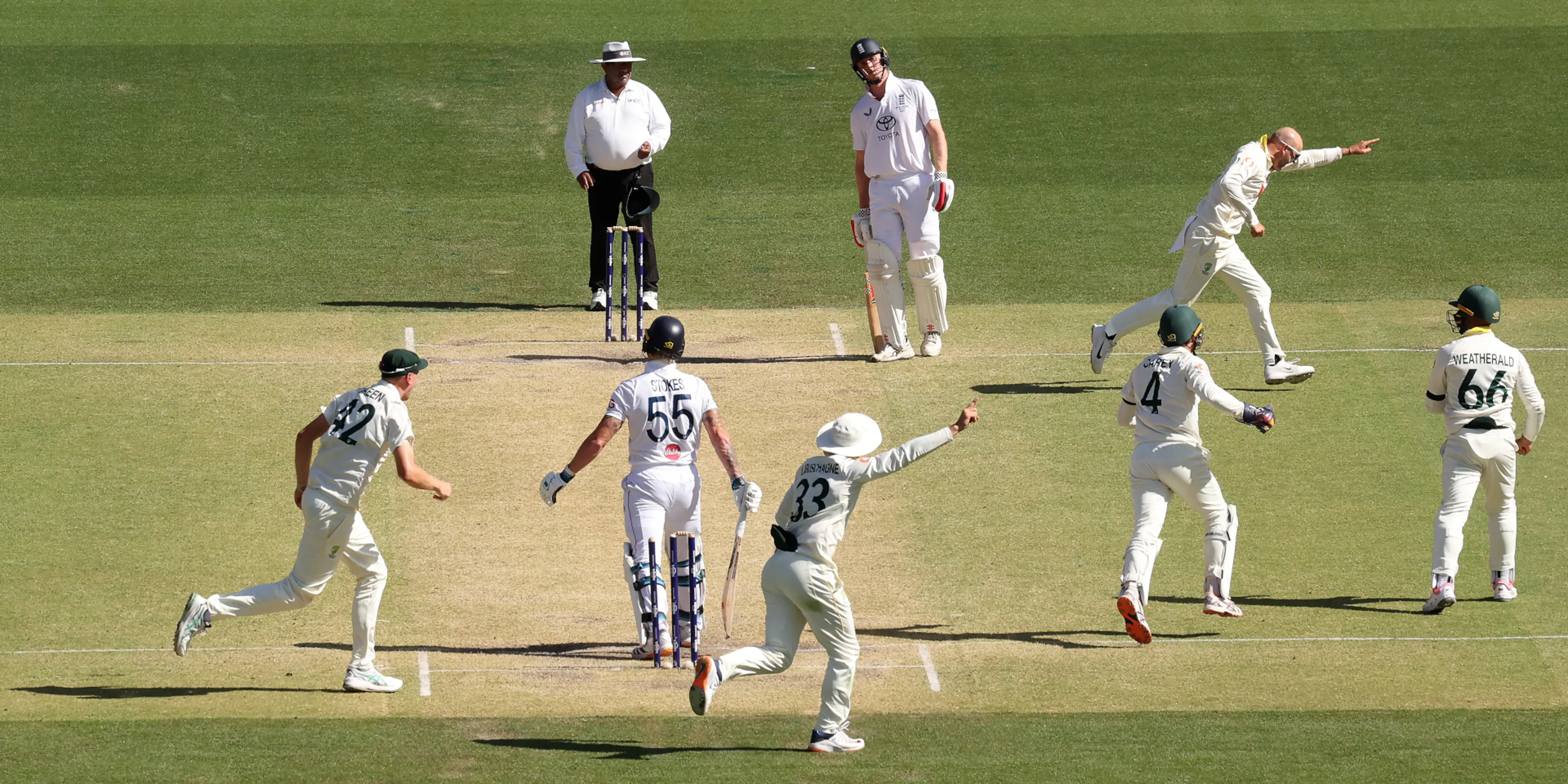DAY 4: Australia four wickets from Ashes glory as England cling on