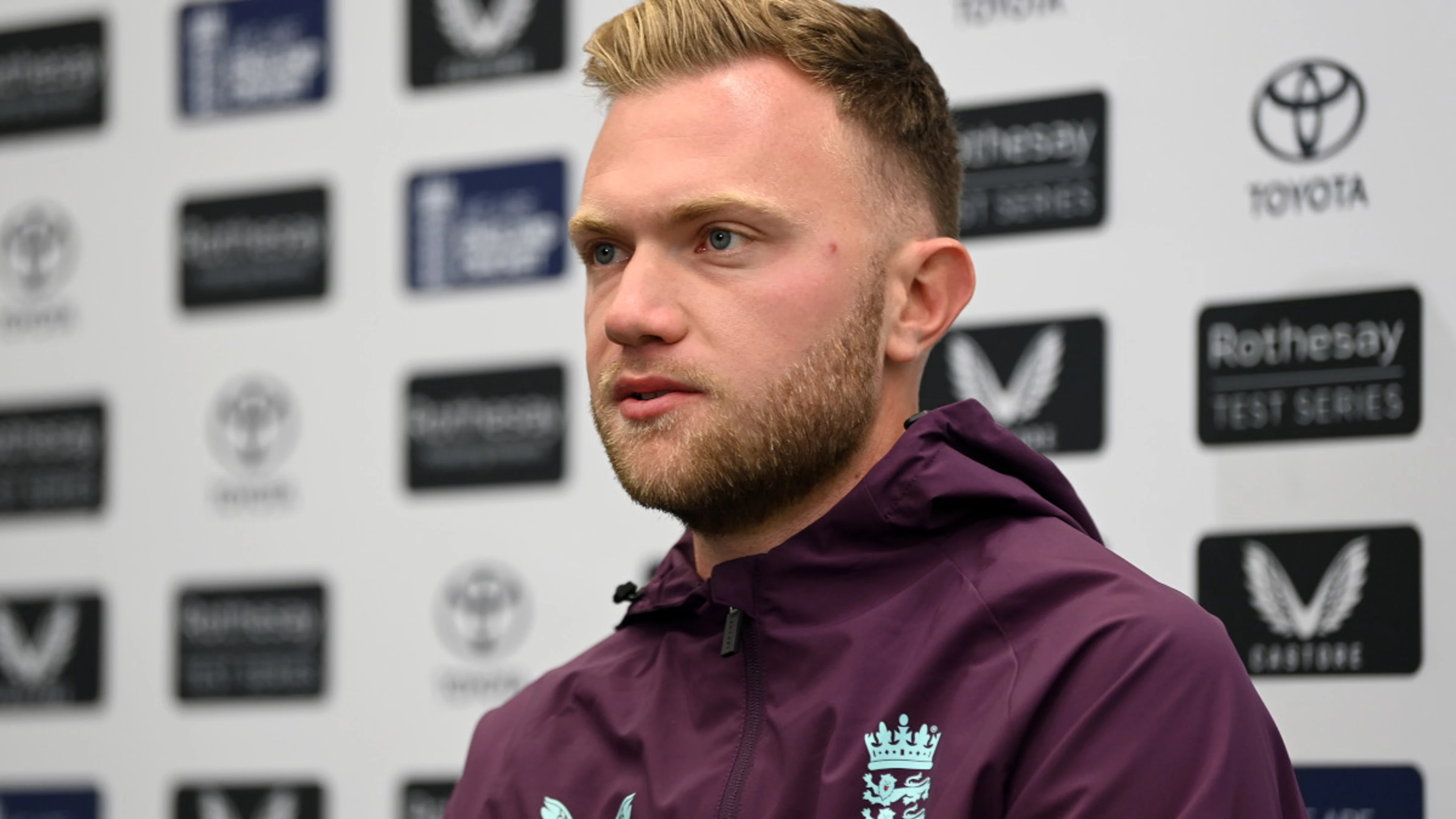 England bowler Cook to make test debut against Zimbabwe