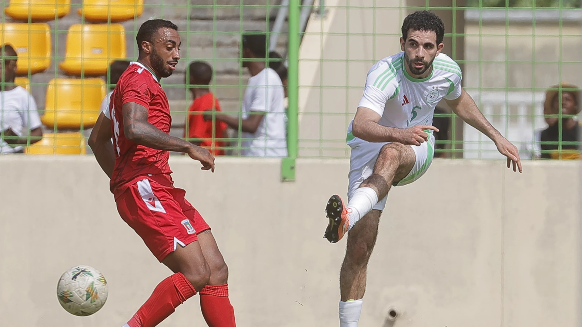 Algeria top Group E after Equatorial Guinea stalemate