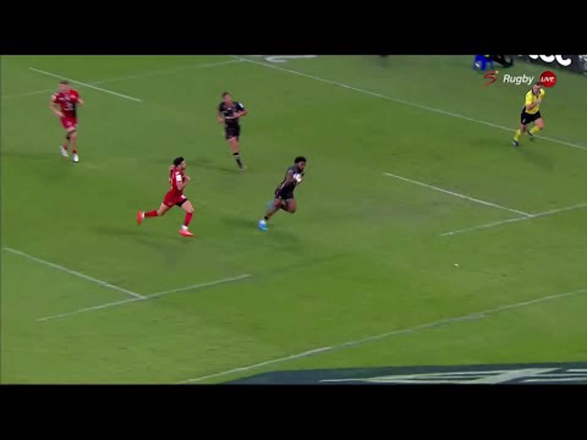 Jurenzo Julius With a Try vs. Stade Toulousain